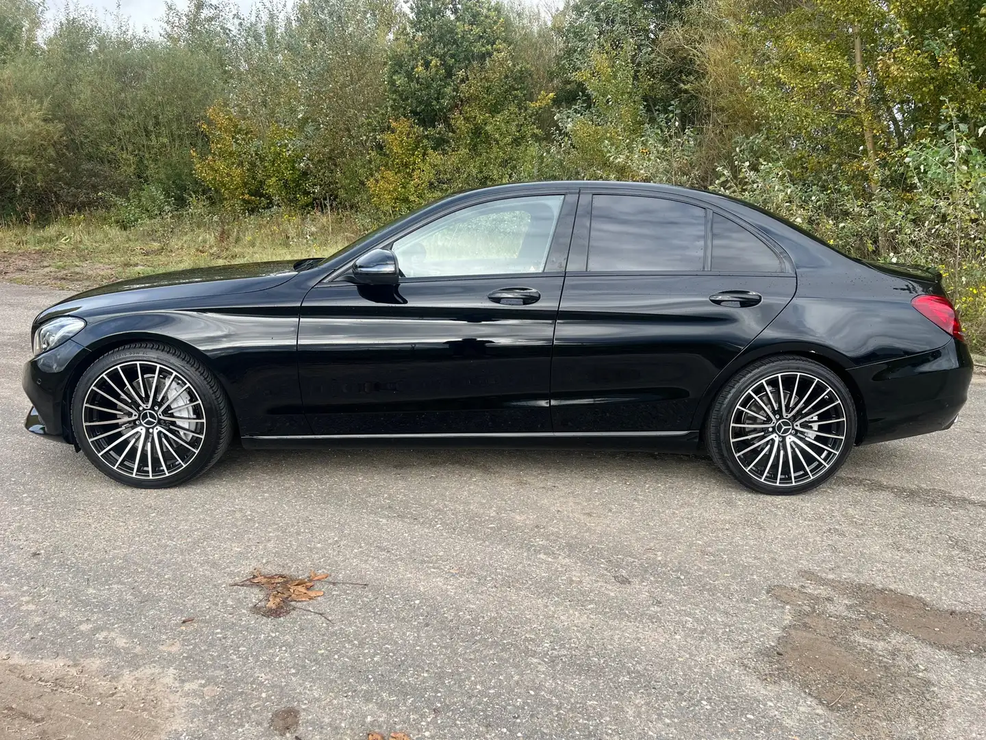 Mercedes-Benz C 350 e Lease Edition Dealer onderhouden Burmester/360*/ Zwart - 2