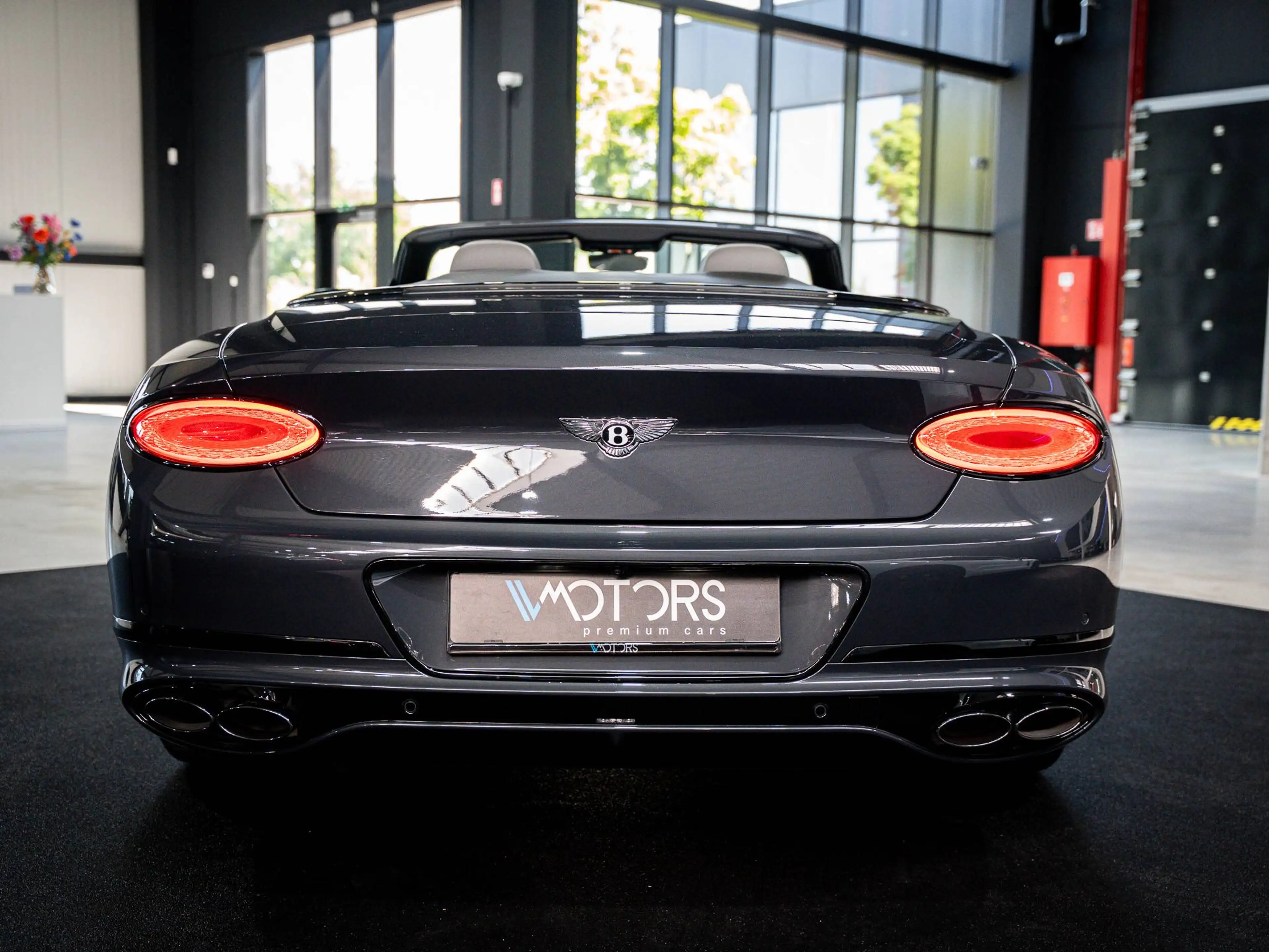Bentley Continental GTC 4.0 V8 - Mulliner - HUD - Titan Grey — photo 4