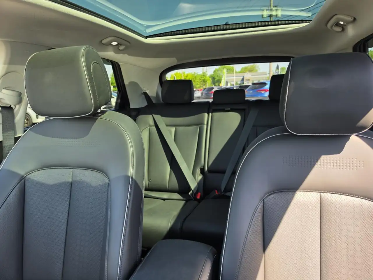 Hyundai IONIQ 5 снимка Hyundai IONIQ 5