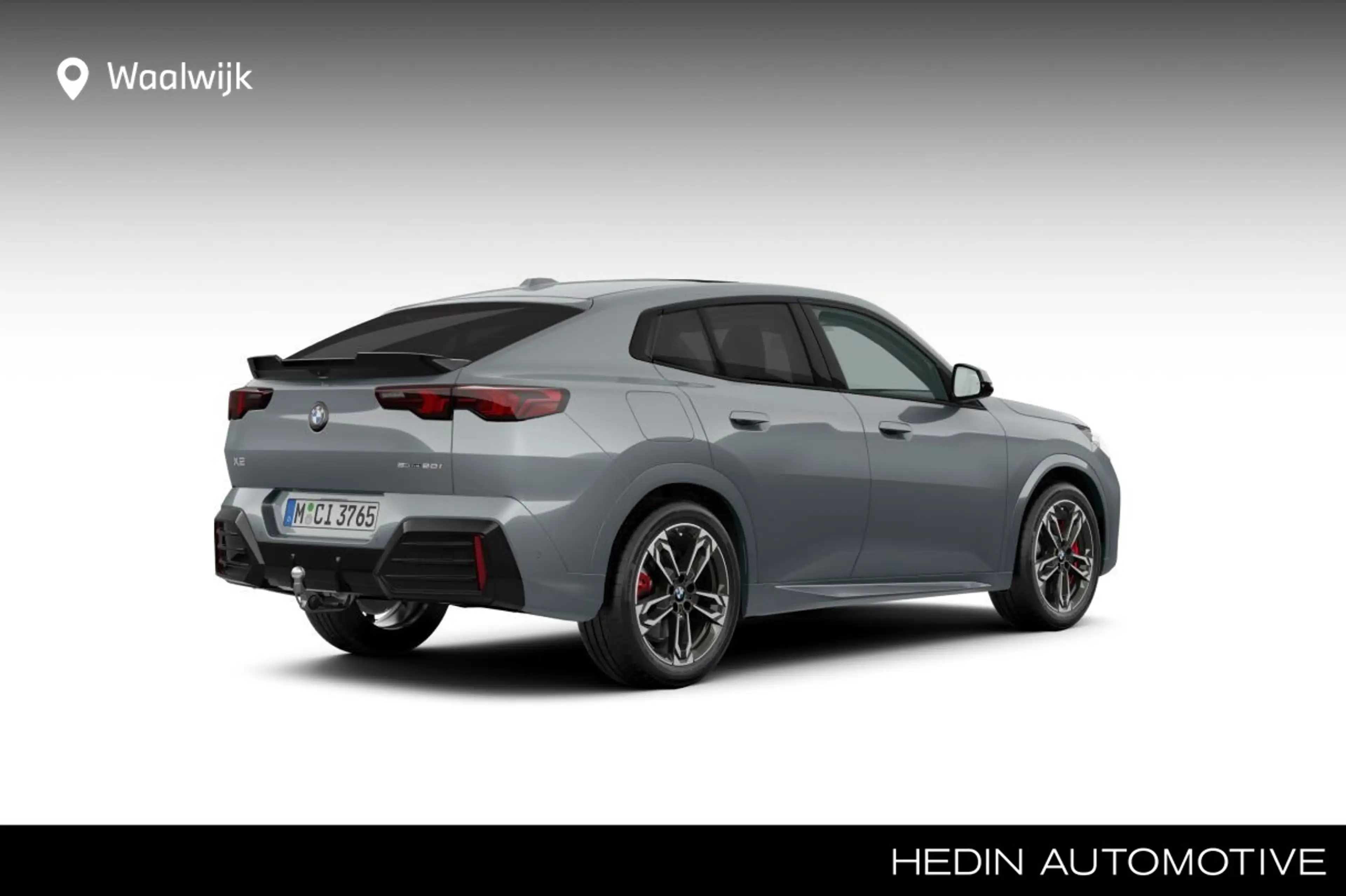 BMW X2 sDrive20i — photo 2