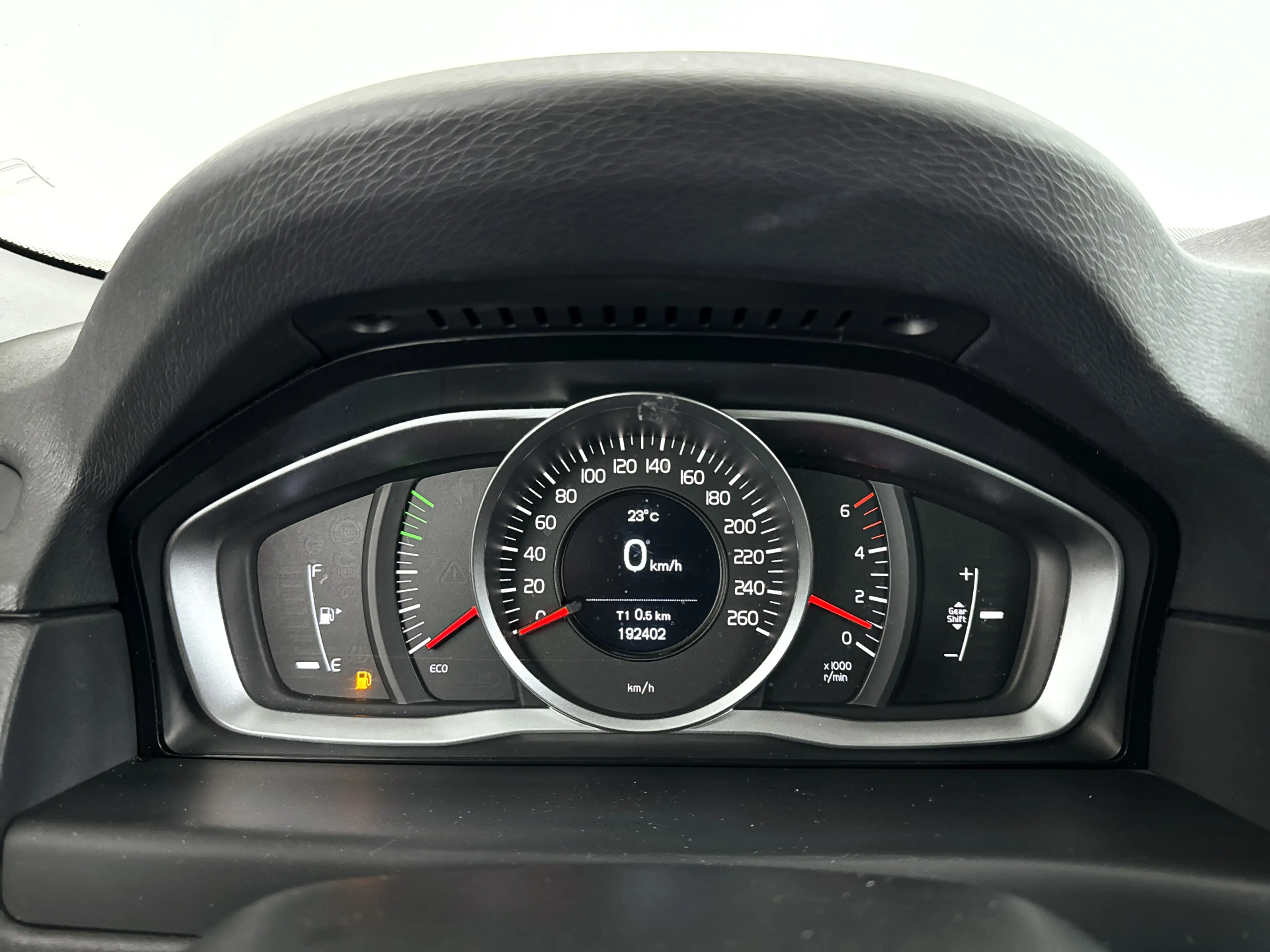 Volvo V70 2.0 D2 Classic Edition | Park assist | Standkachel — photo 15