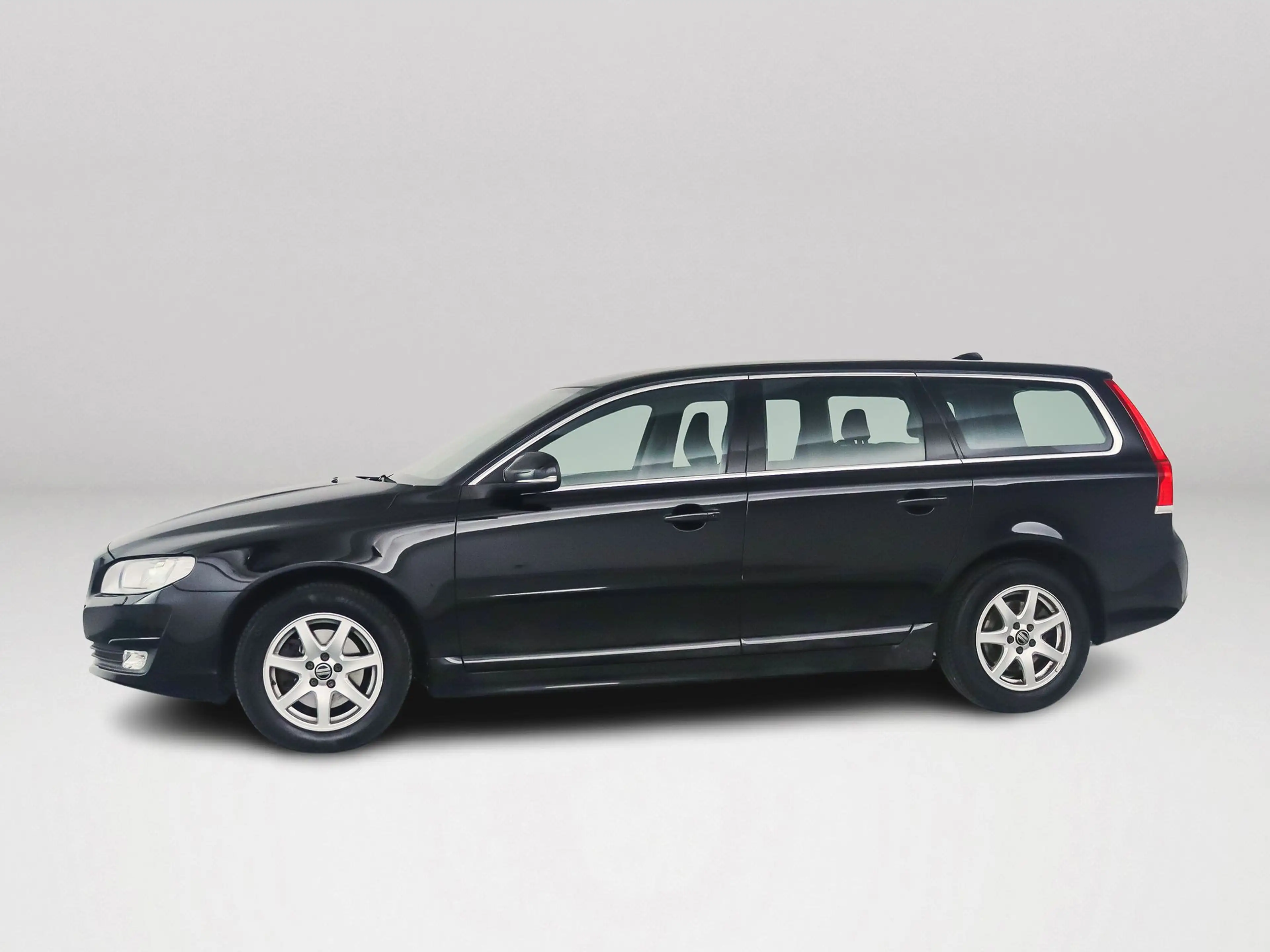 Volvo V70 2.0 D2 Classic Edition | Park assist | Standkachel — photo 4
