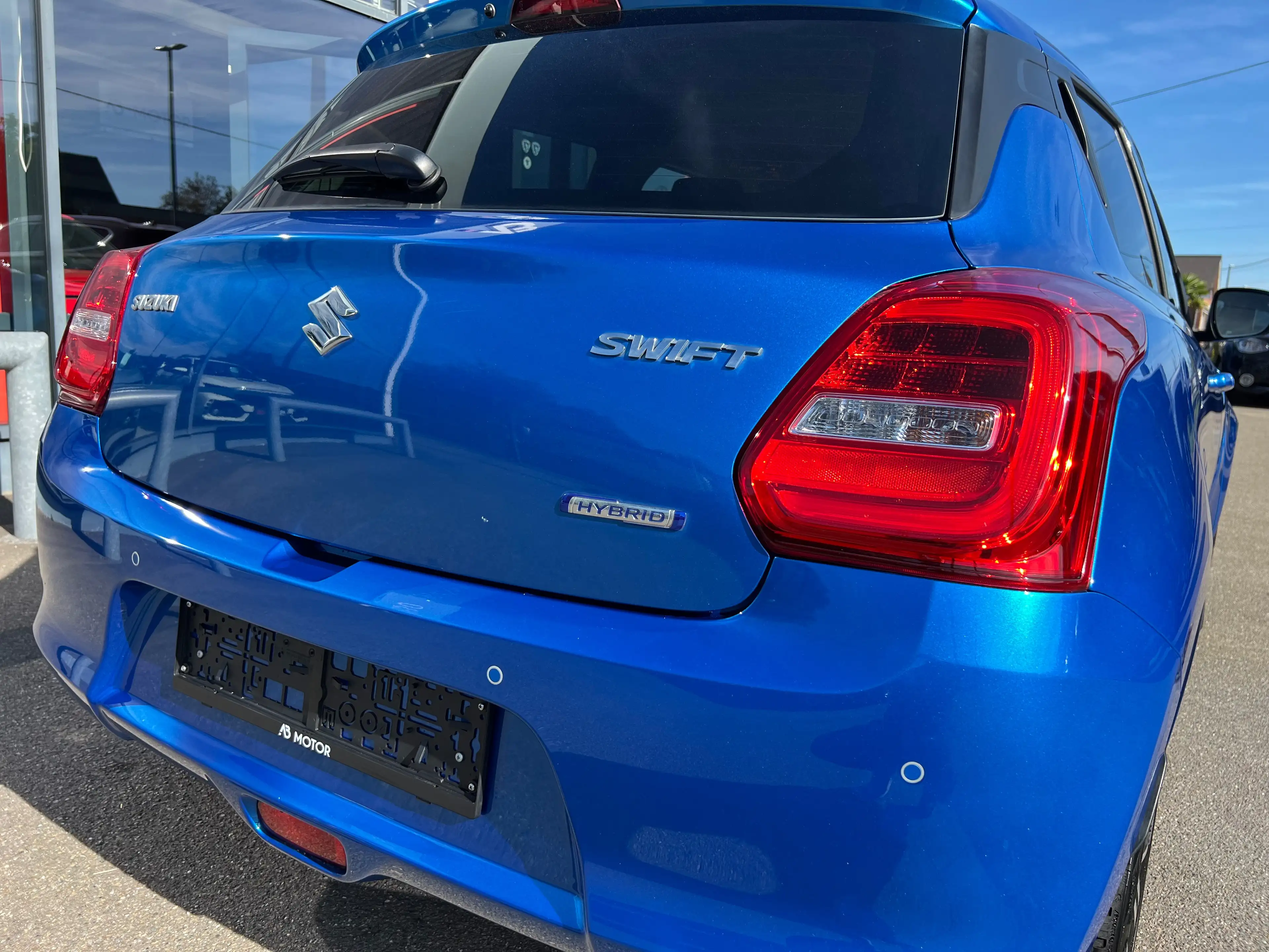 Suzuki Swift 1.2i Hybrid Boite Auto Camera Garantie Suzuki 09/2028 — photo 9