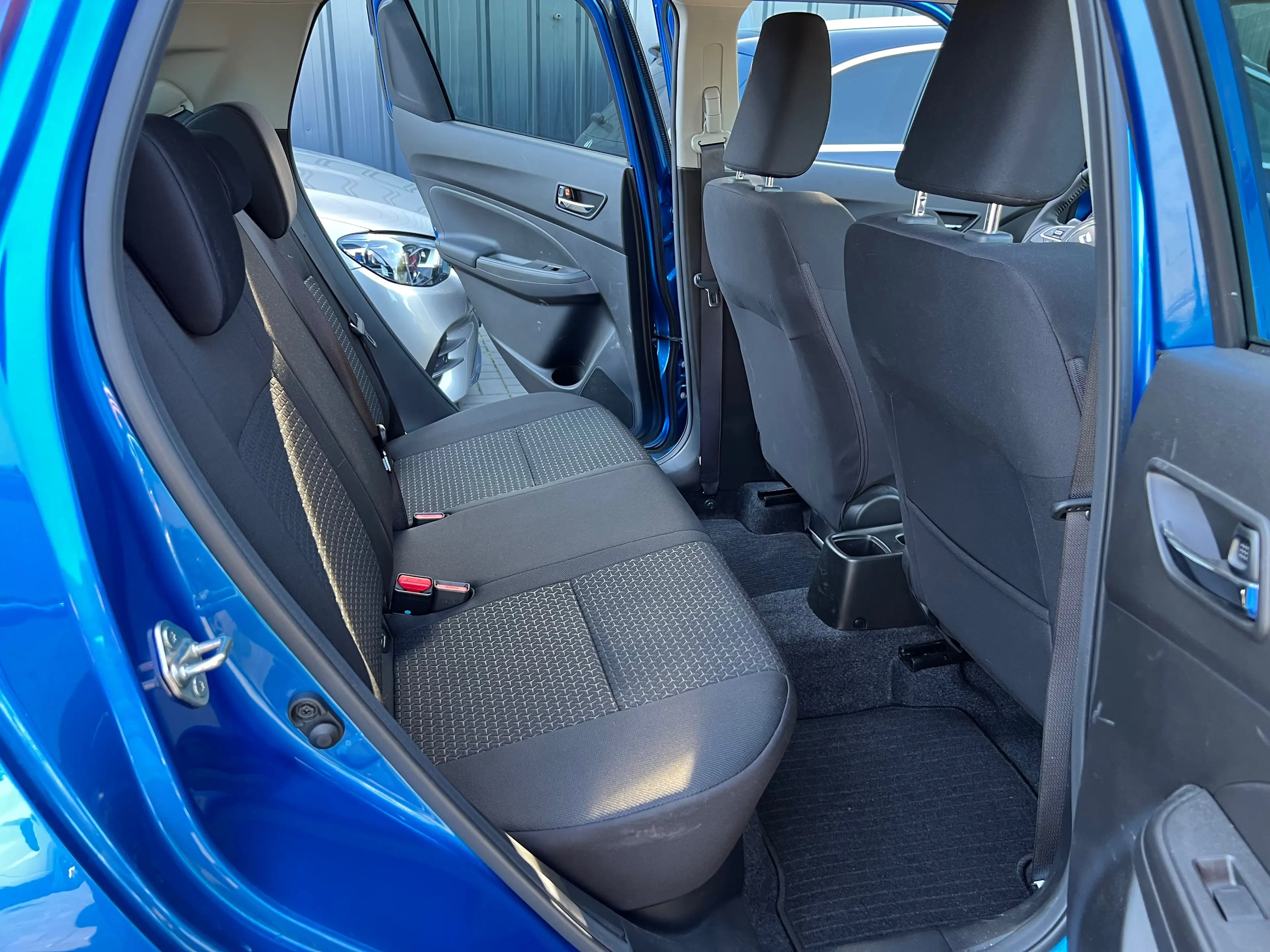 Suzuki Swift 1.2i Hybrid Boite Auto Camera Garantie Suzuki 09/2028 — photo 14