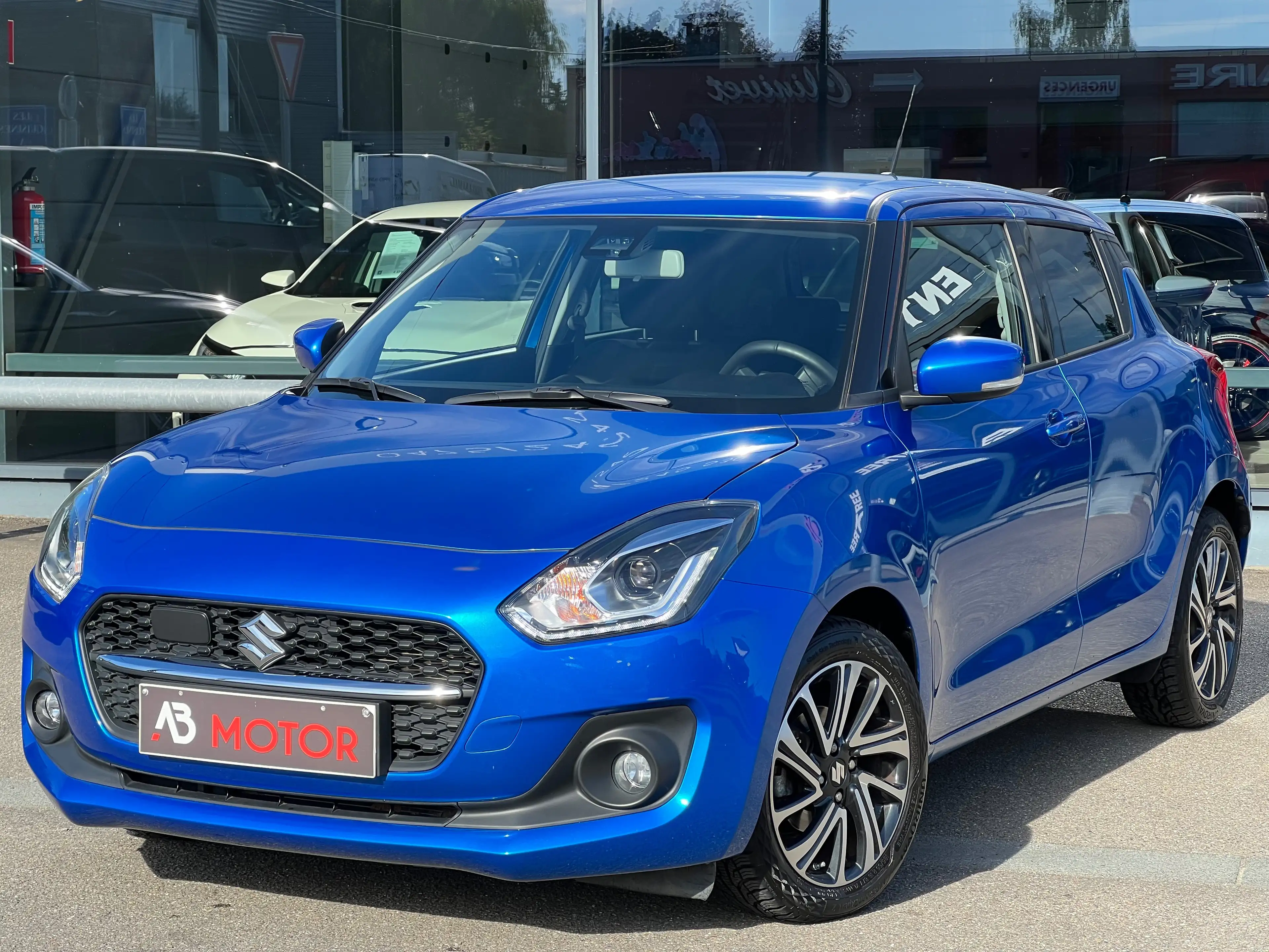 Suzuki Swift 1.2i Hybrid Boite Auto Camera Garantie Suzuki 09/2028 — photo 2