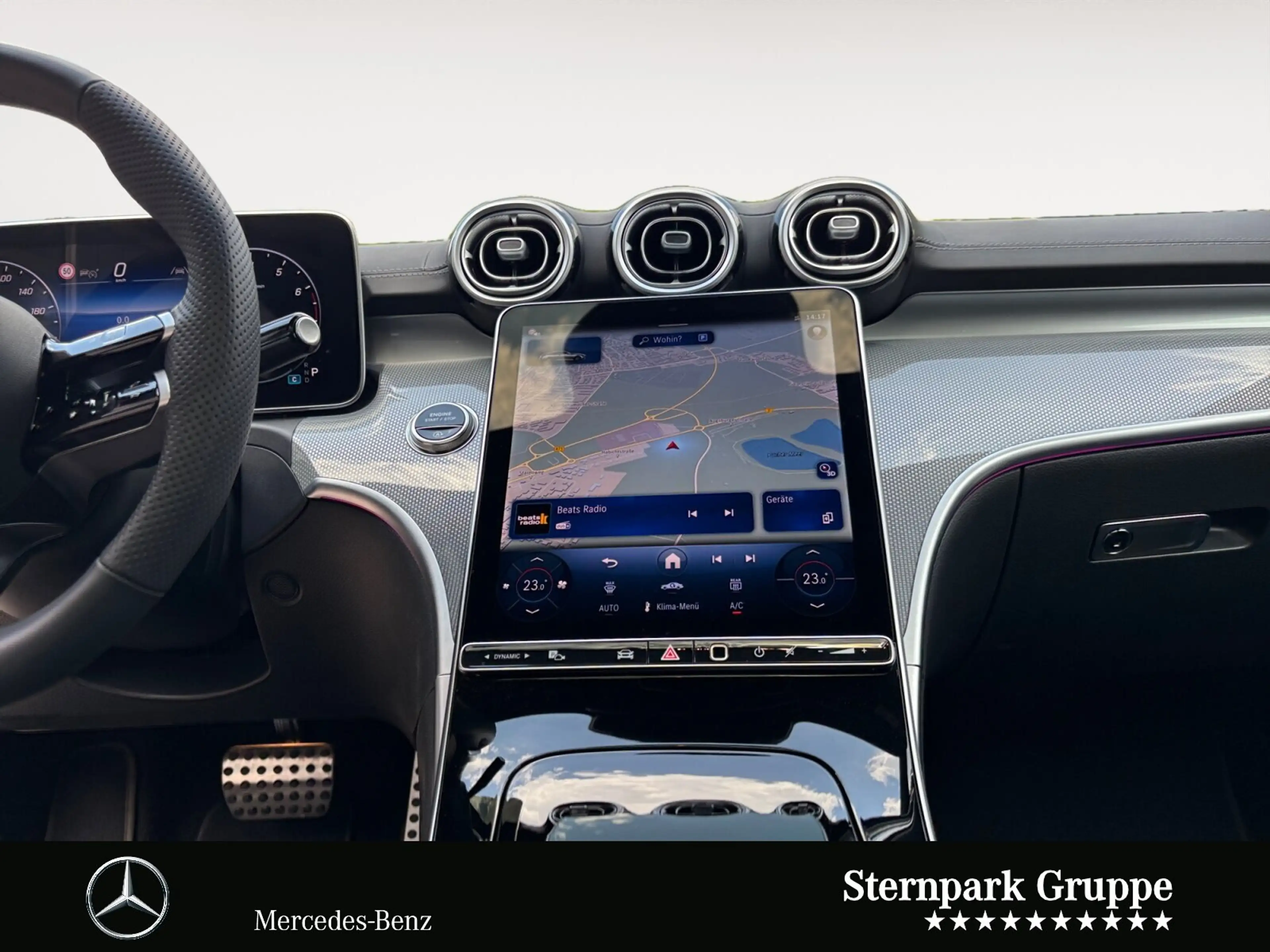 Mercedes-Benz CLE 200 CLE 200 AMG Coupé Pano+Keyless+360°+Distro+Night — photo 11