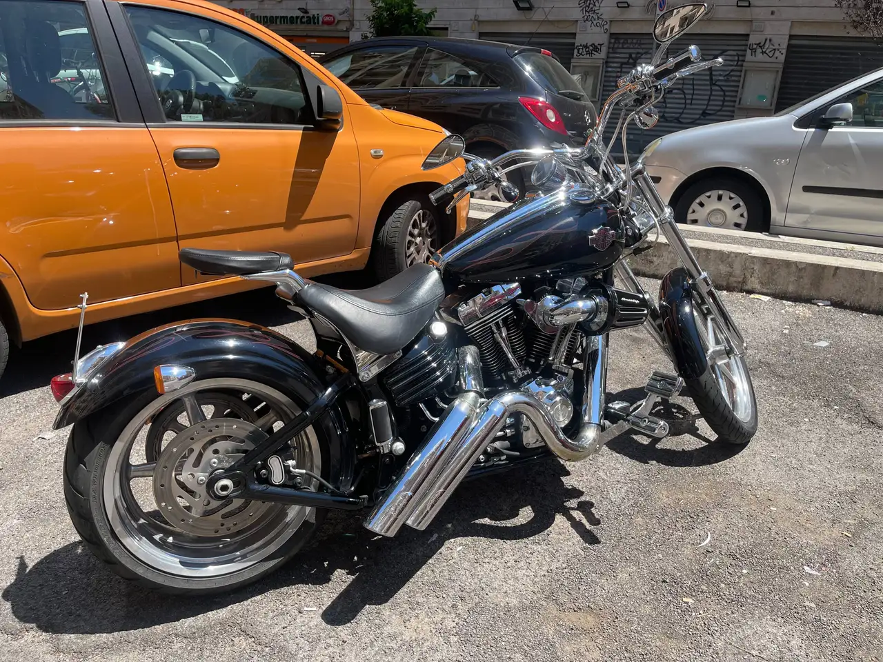 Harley-Davidson Rocker C