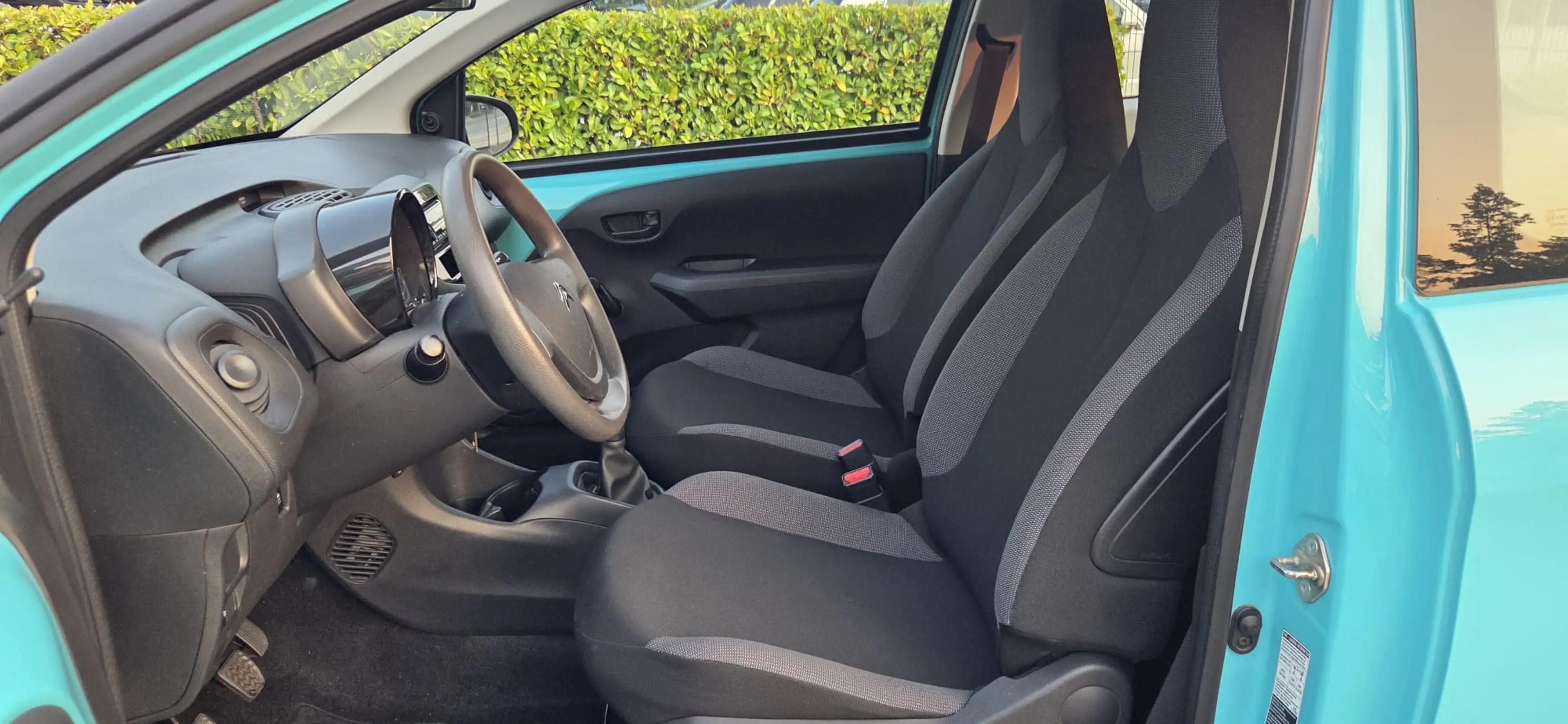 Citroen C1 Live — photo 14