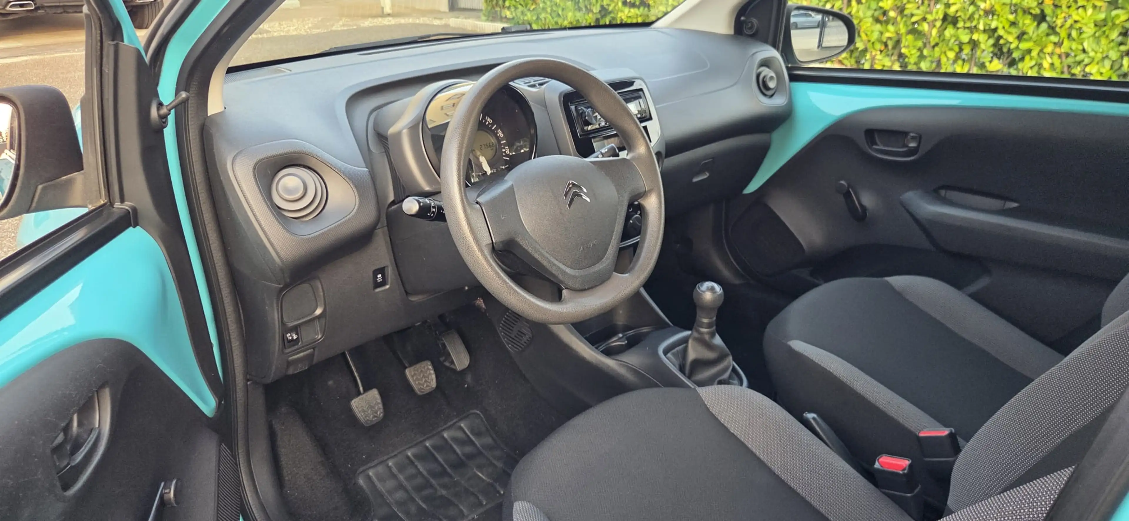 Citroen C1 Live — photo 13