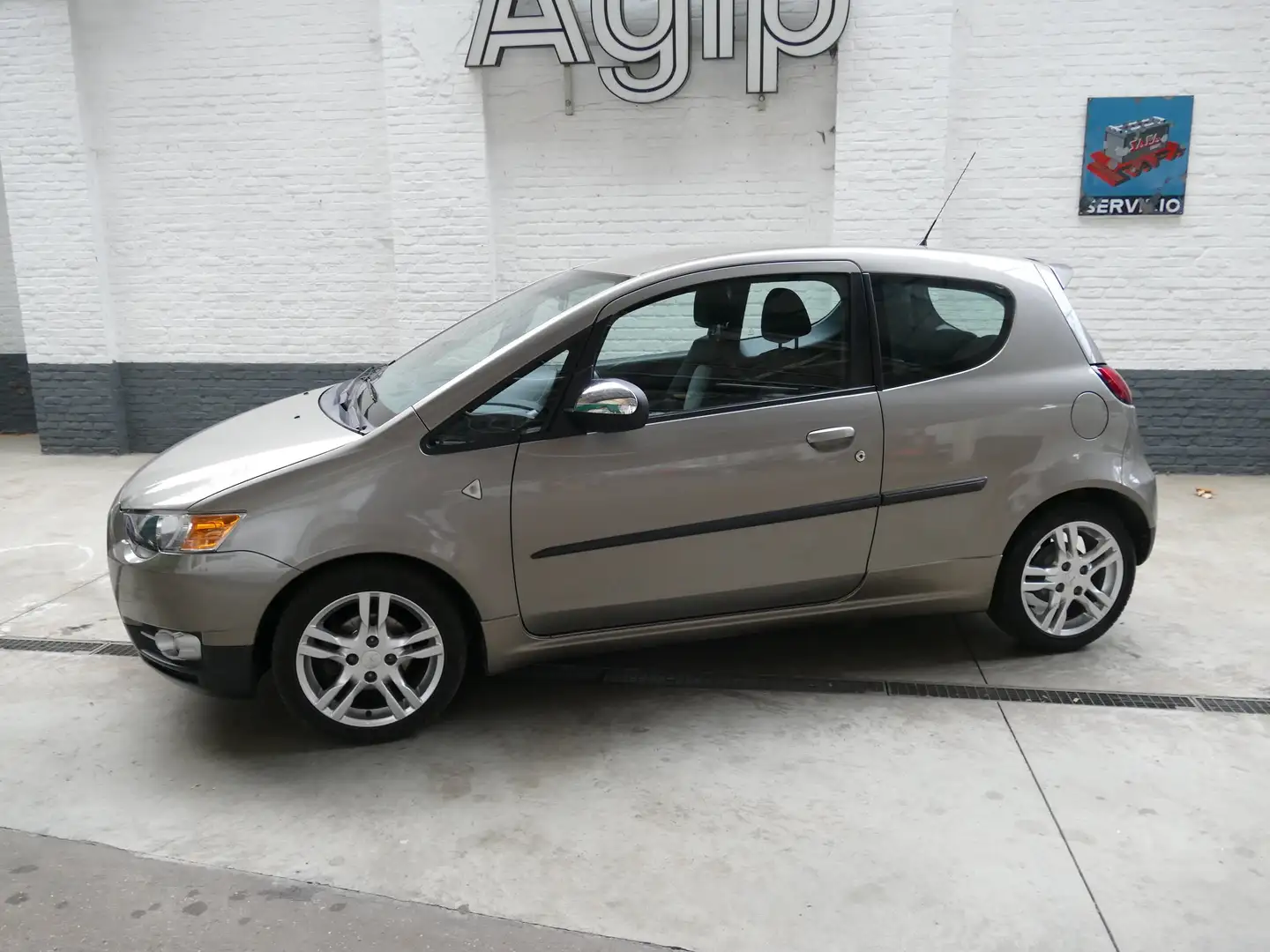 Mitsubishi Colt Colt 1.3 ClearTec, Airco, 1 jaar garantie Or - 1