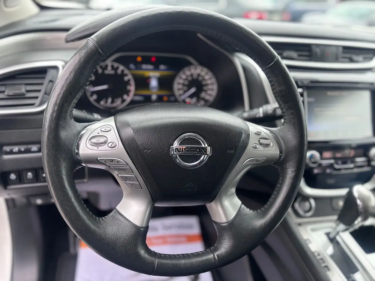 Nissan Murano снимка Nissan Murano