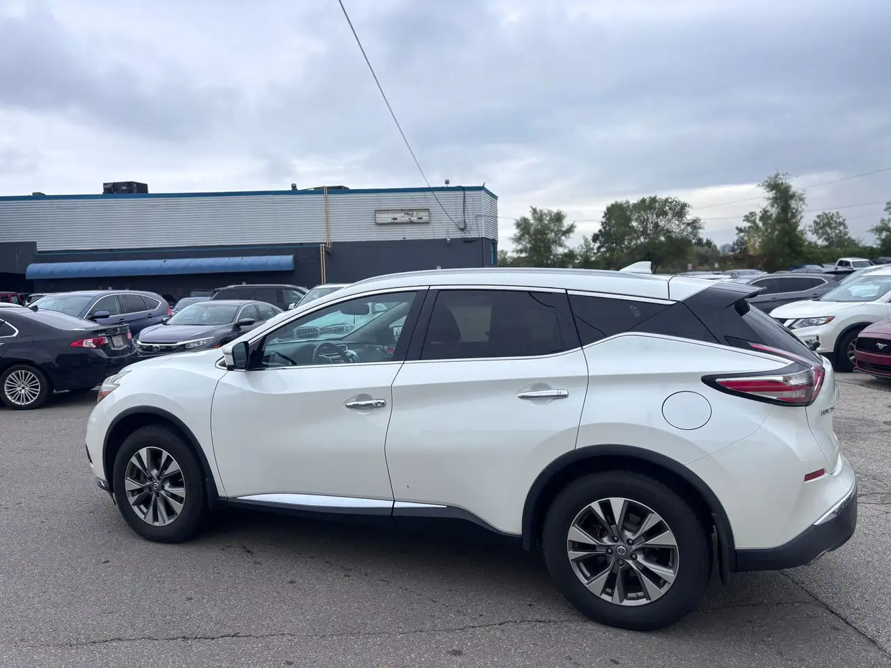 Nissan Murano снимка Nissan Murano