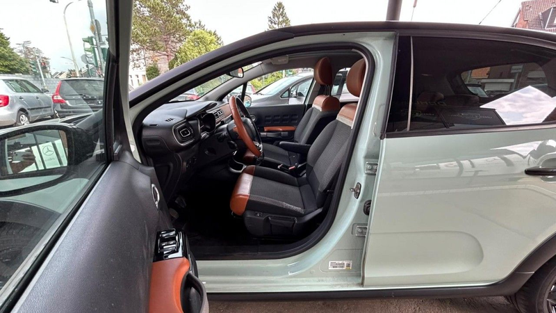 Citroen C3 Shine*Pano*Shz*Alus*Kamera*Tempo*Voll* Klima — photo 12
