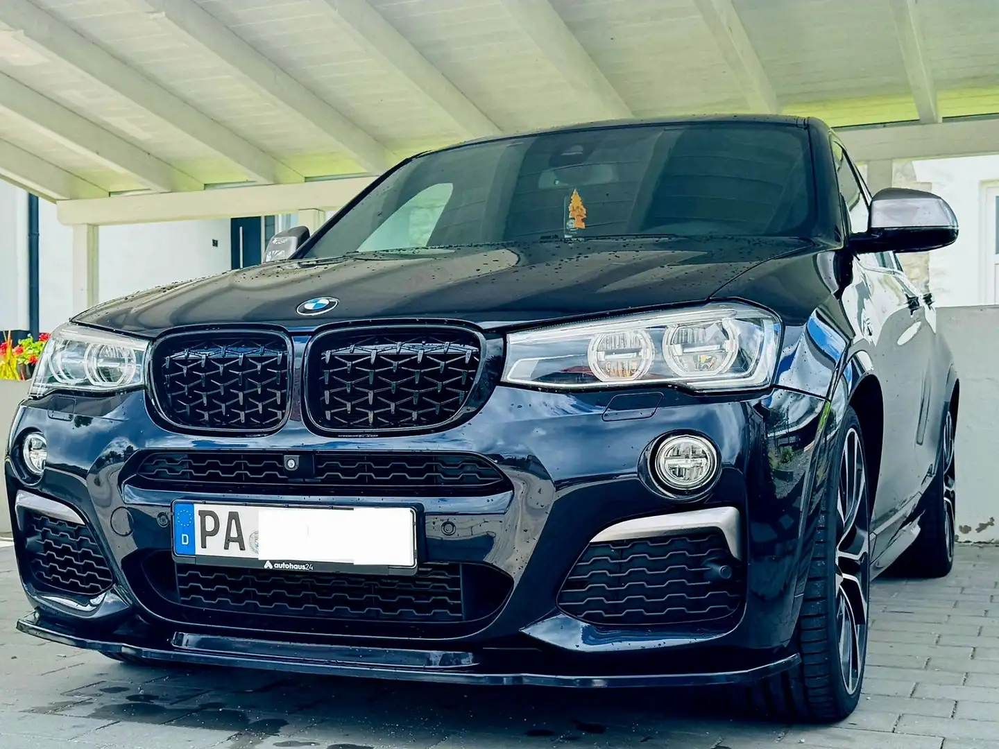 BMW X4 M M40 i Noir - 1