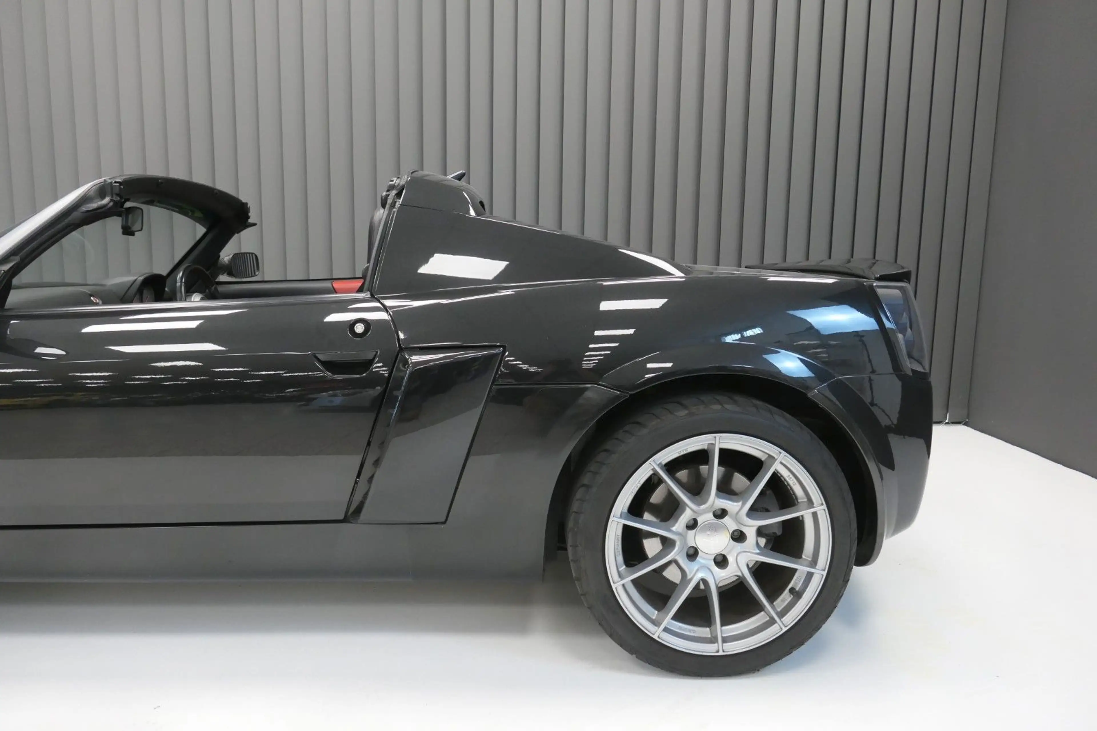 Opel Speedster Turbo - Vauxhall VX220 — photo 10