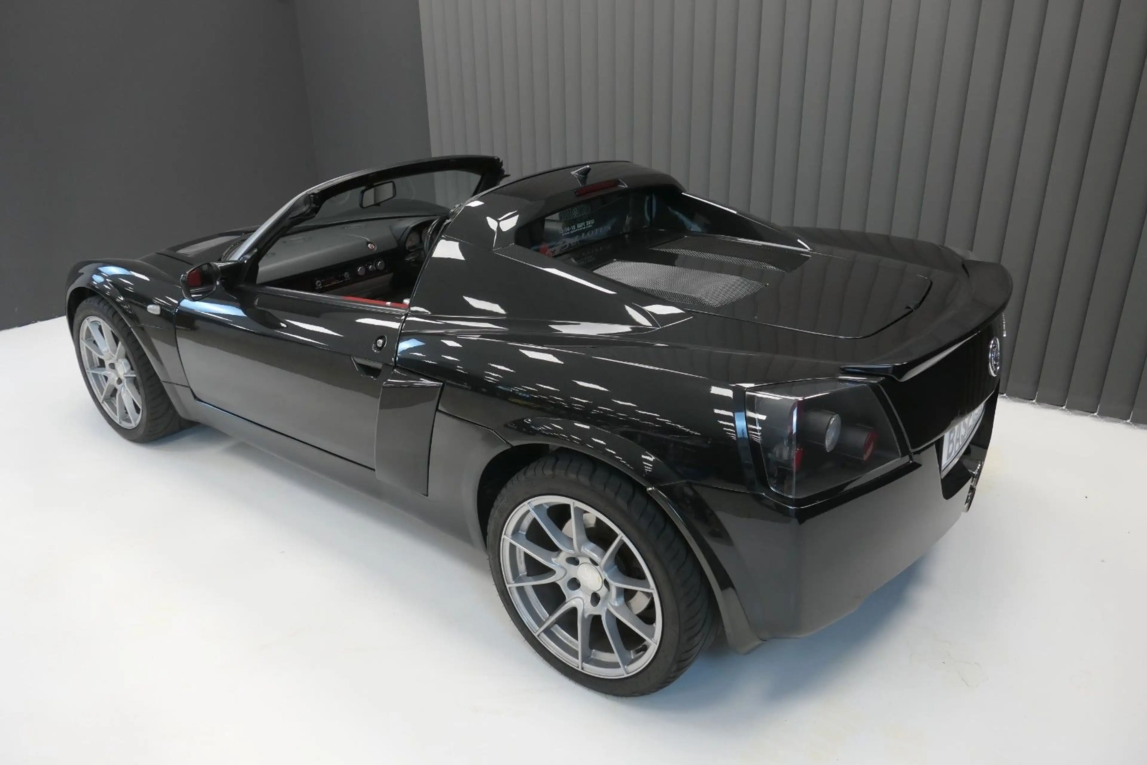 Opel Speedster Turbo - Vauxhall VX220 — photo 5