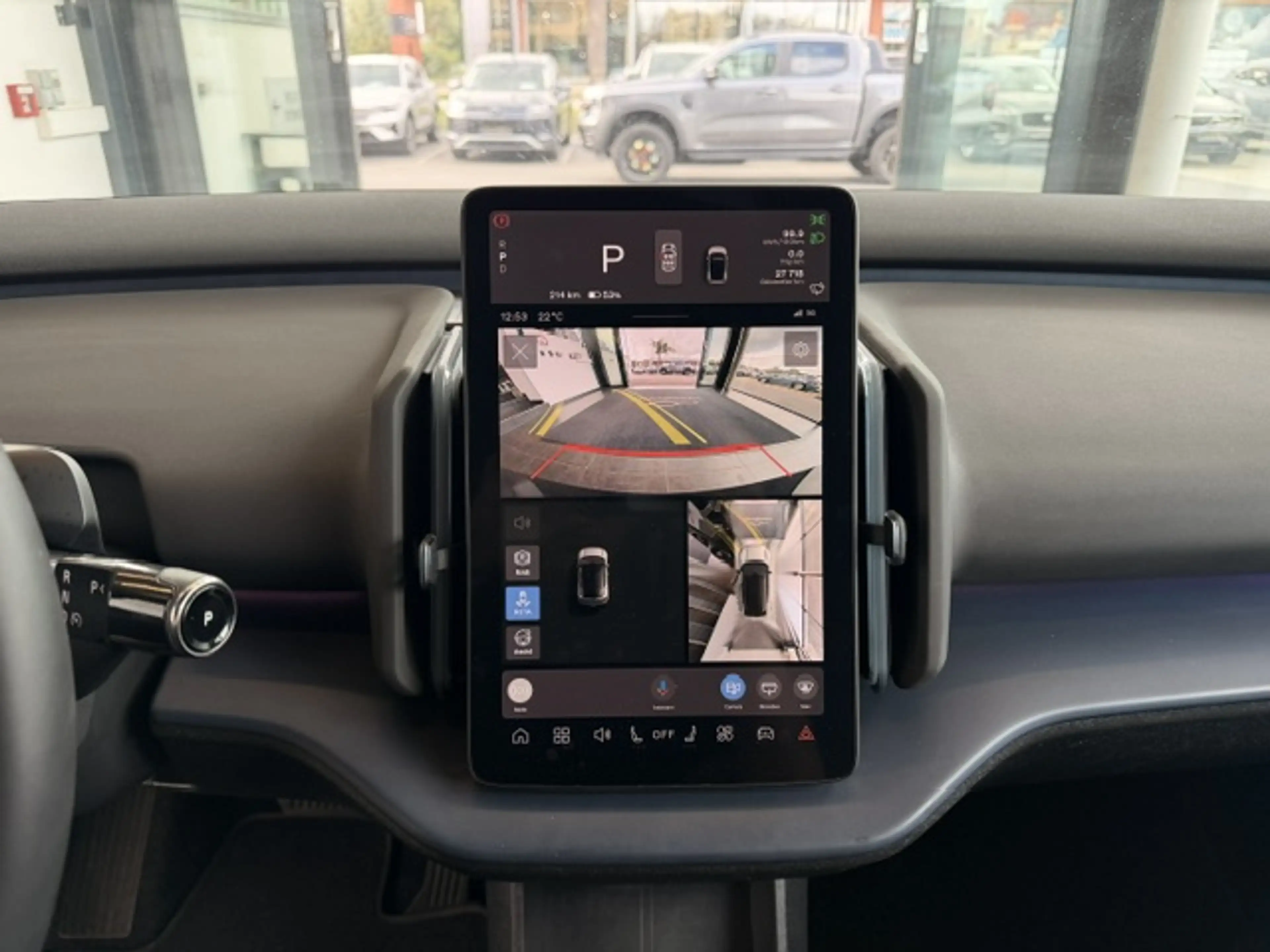 Volvo EX30 ULTRA EXTENDED RANGE+PANO DAK — photo 12