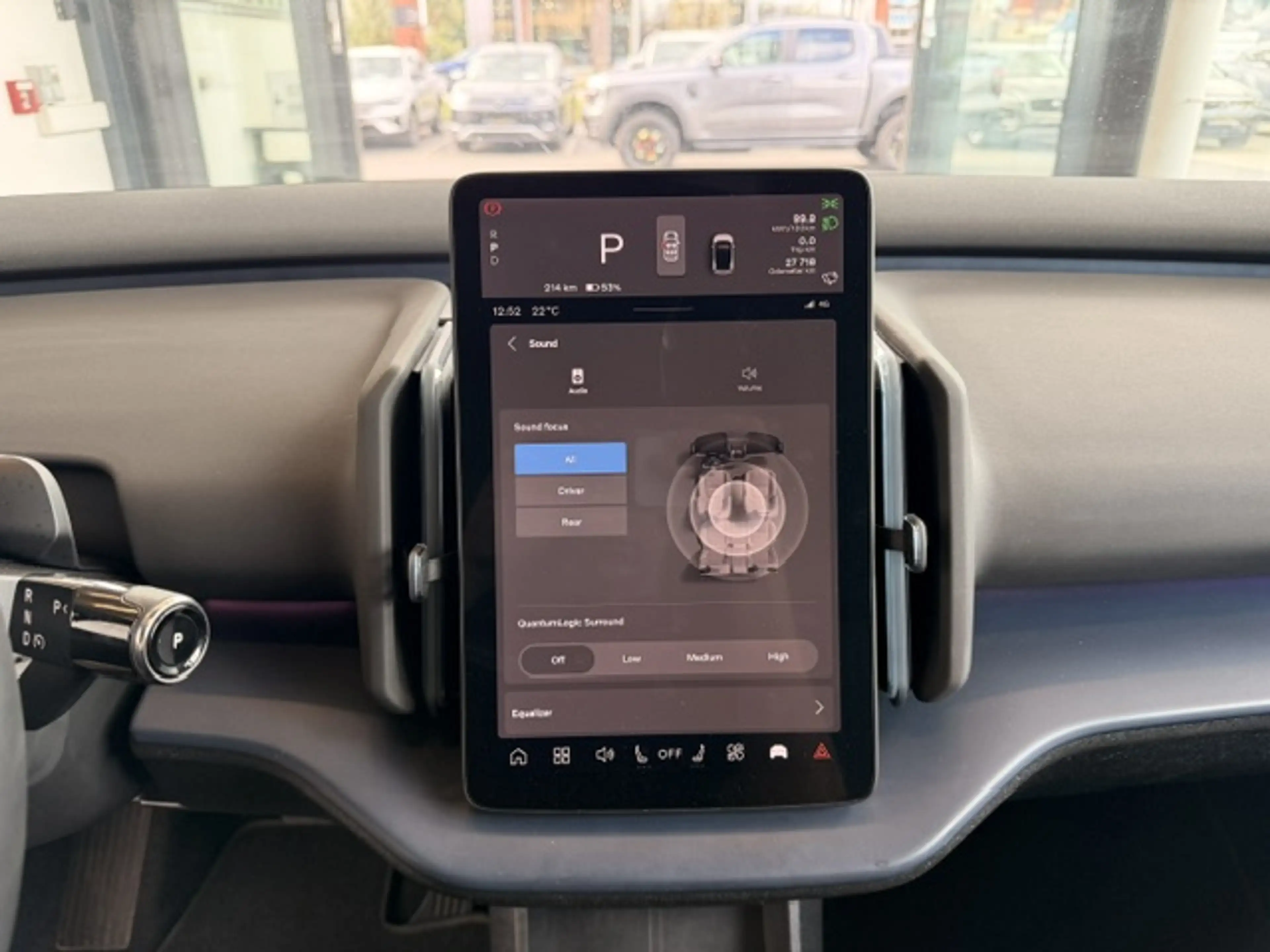 Volvo EX30 ULTRA EXTENDED RANGE+PANO DAK — photo 14
