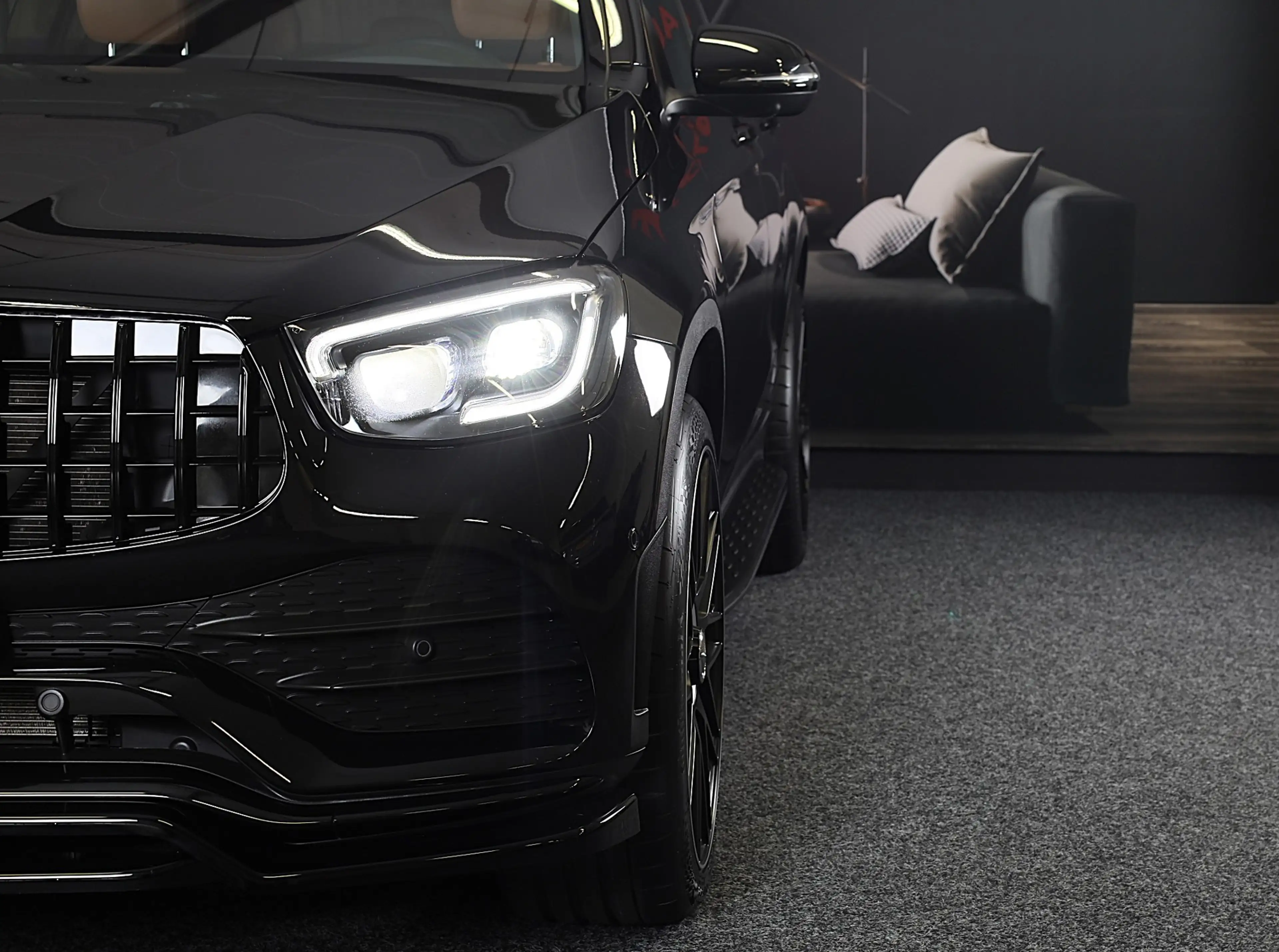 Mercedes-Benz GLC 300 300e 4MATIC AMG 63 Look / Head Up / Memory / Open — photo 50