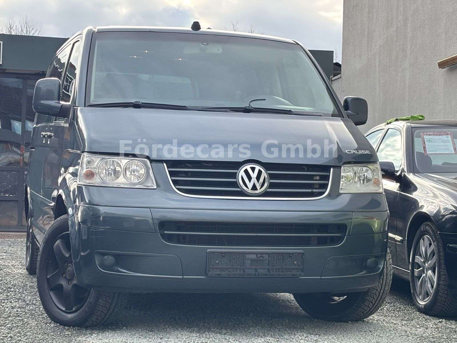 Second hand Volkswagen Transporter T5