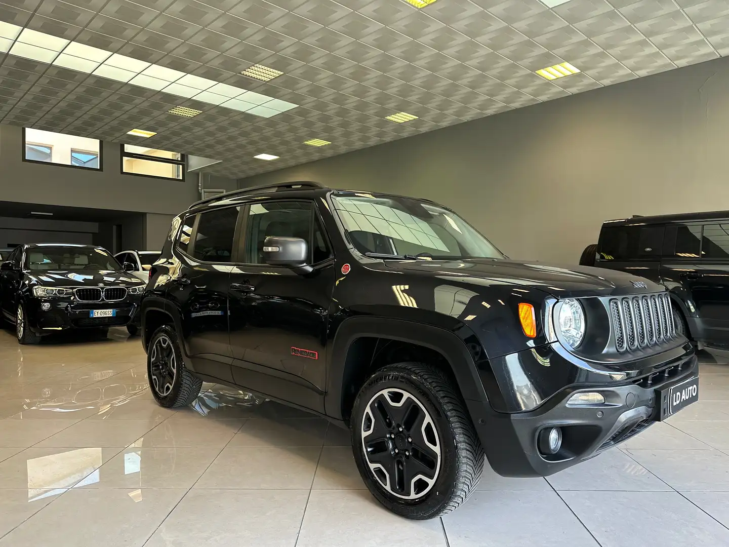 Jeep Renegade Renegade 2.0 mjt Trailhawk 4wd 170cv auto - 1