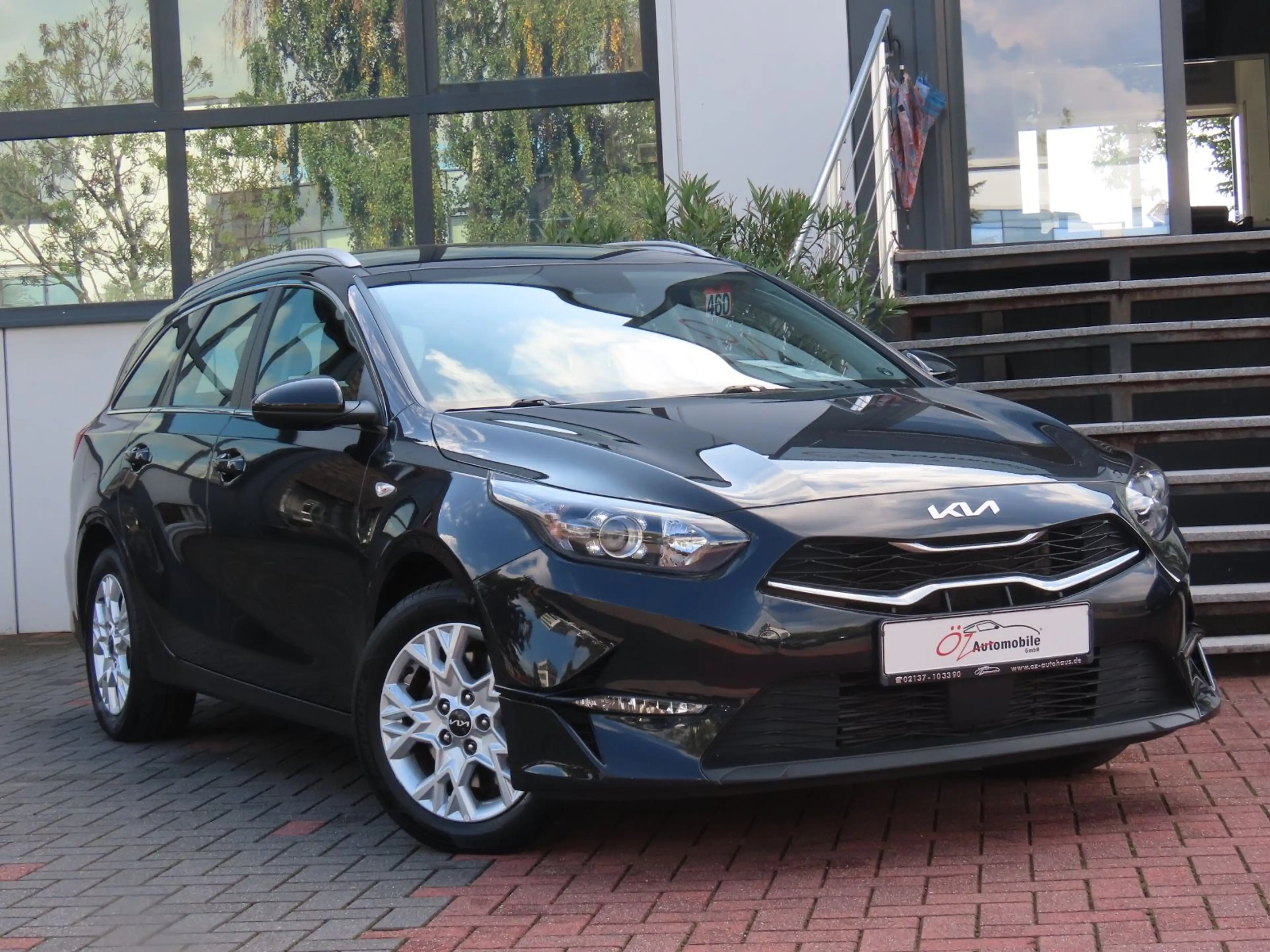 Kia Ceed SW / cee'd SW cee'd SW 1.6 CRDI Sitz-/Lenkradheizung Klima ACC