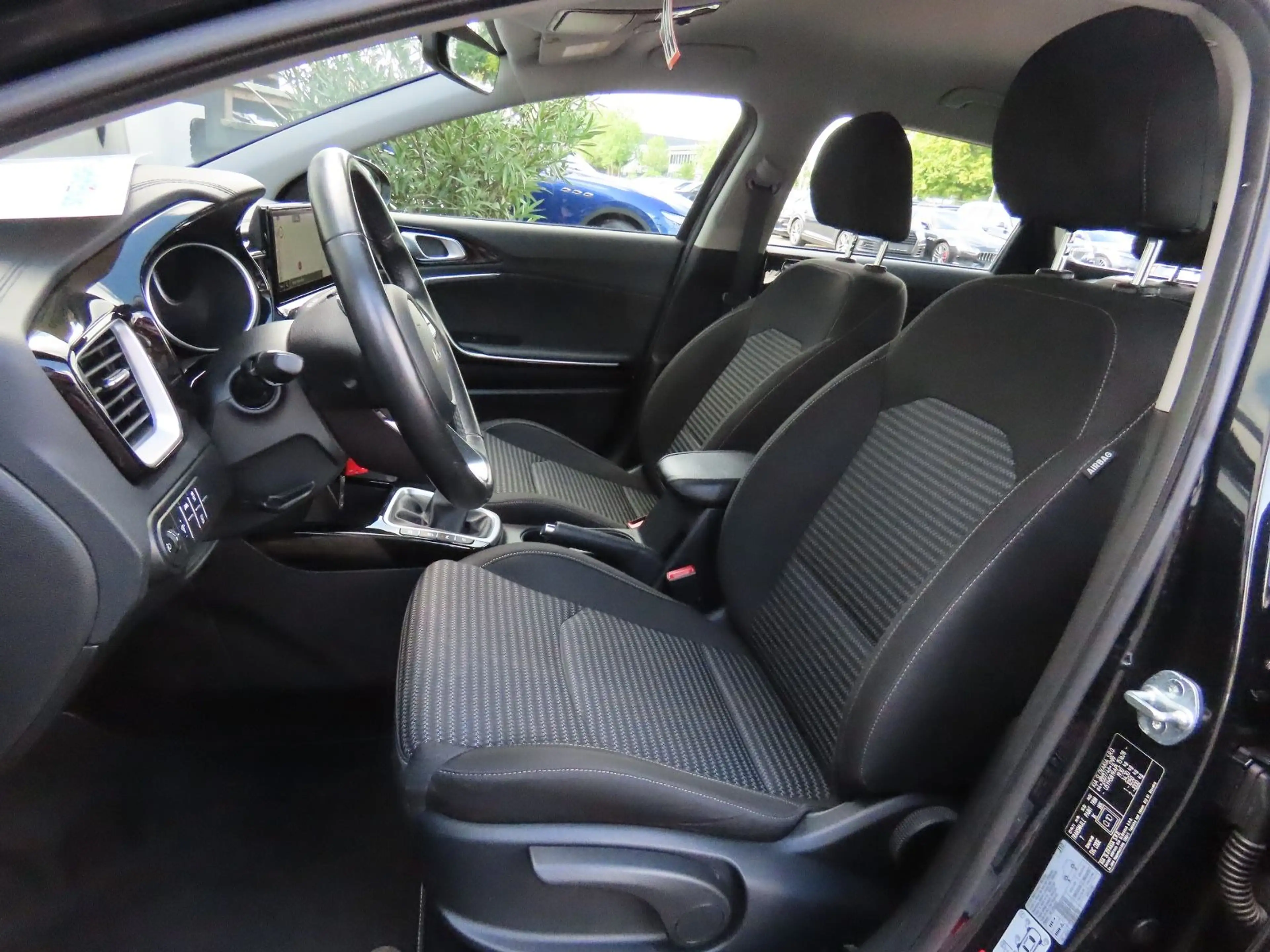Kia Ceed SW / cee'd SW cee'd SW 1.6 CRDI Sitz-/Lenkradheizung Klima ACC — photo 13
