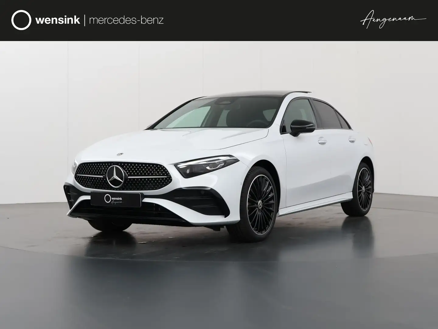 Mercedes-Benz A 250 e Limousine | AMG Line | Premium Pakket | Panorama White - 1