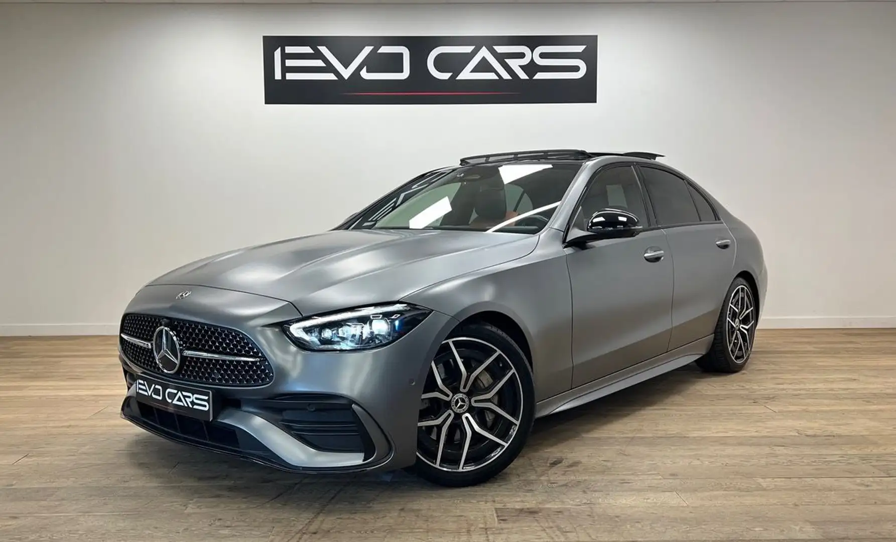Mercedes-Benz C 220 220 d W206 200ch AMG Line / Caméra 360° / TO / Gris sélénite / Origine France Negro - 1