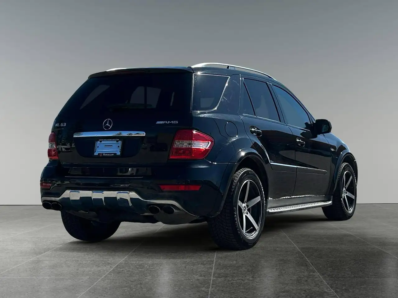 Mercedes-Benz M-Class photo Mercedes-Benz M-Class
