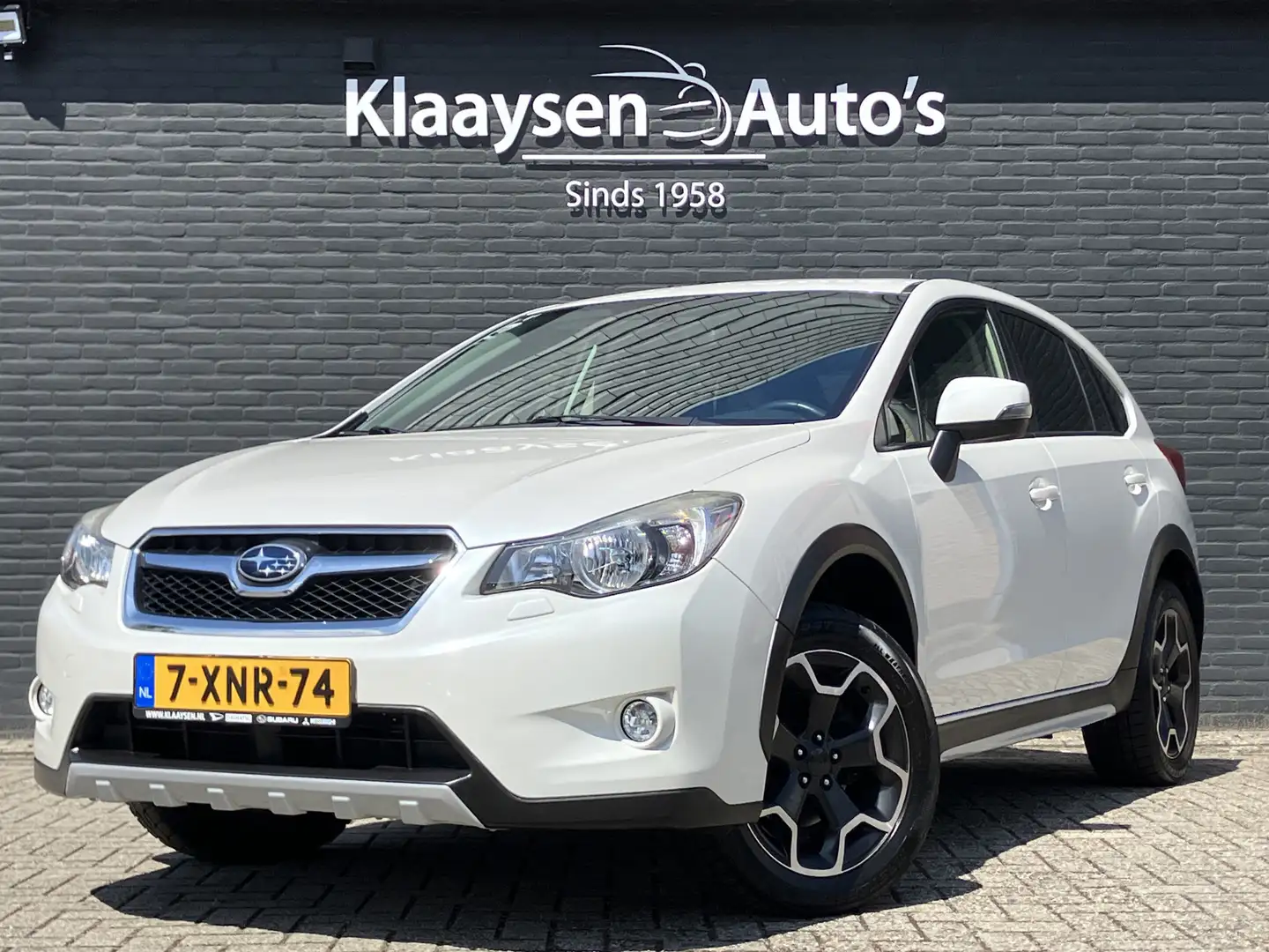 Subaru XV 2.0i Executive 150 pk AWD AUT. | dealer onderhoude Wit - 1
