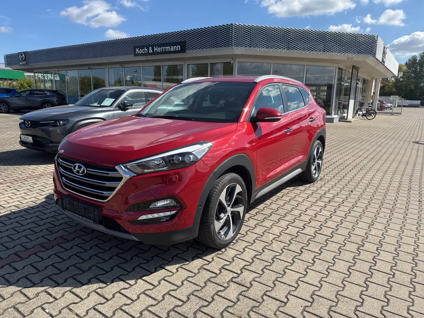 Hyundai TUCSON Rosso - 1