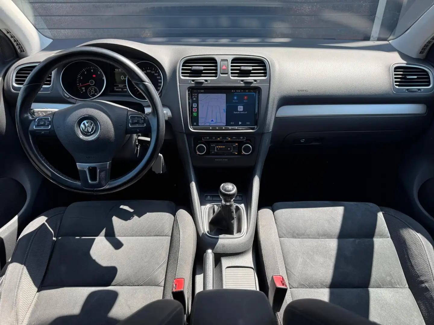 Volkswagen Golf 1.2 TSI Highline BlueMotion CLIMATE|CRUISE|V-A PDC Zwart - 2