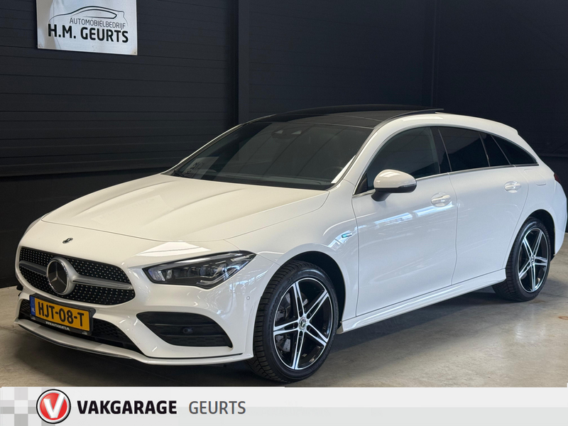 Mercedes-Benz CLA 250 250e Shooting Brake AMG Line | Pano | 56.237 km |