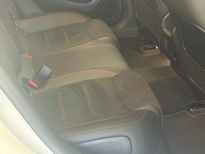 Mercedes-Benz CLA 250 250e Shooting Brake AMG Line | Pano | 56.237 km | — photo 9