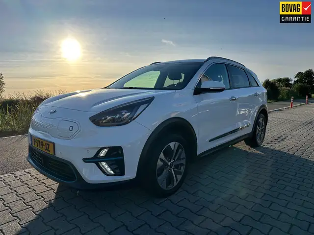 Kia e-Niro DynamicLine 64 kWh, Carplay, Camera, Lane Assist,