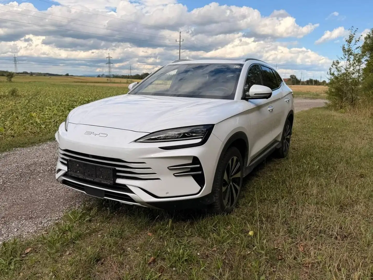 BYD Seal U DM-i PHEV 18,3kWh Boost 24.000€ Netto SUV Weiß - 1