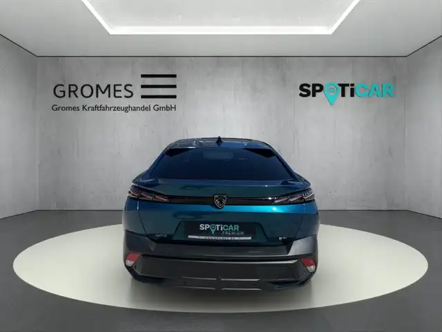 Peugeot 408 view 4