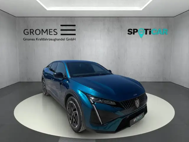 Peugeot 408 main image