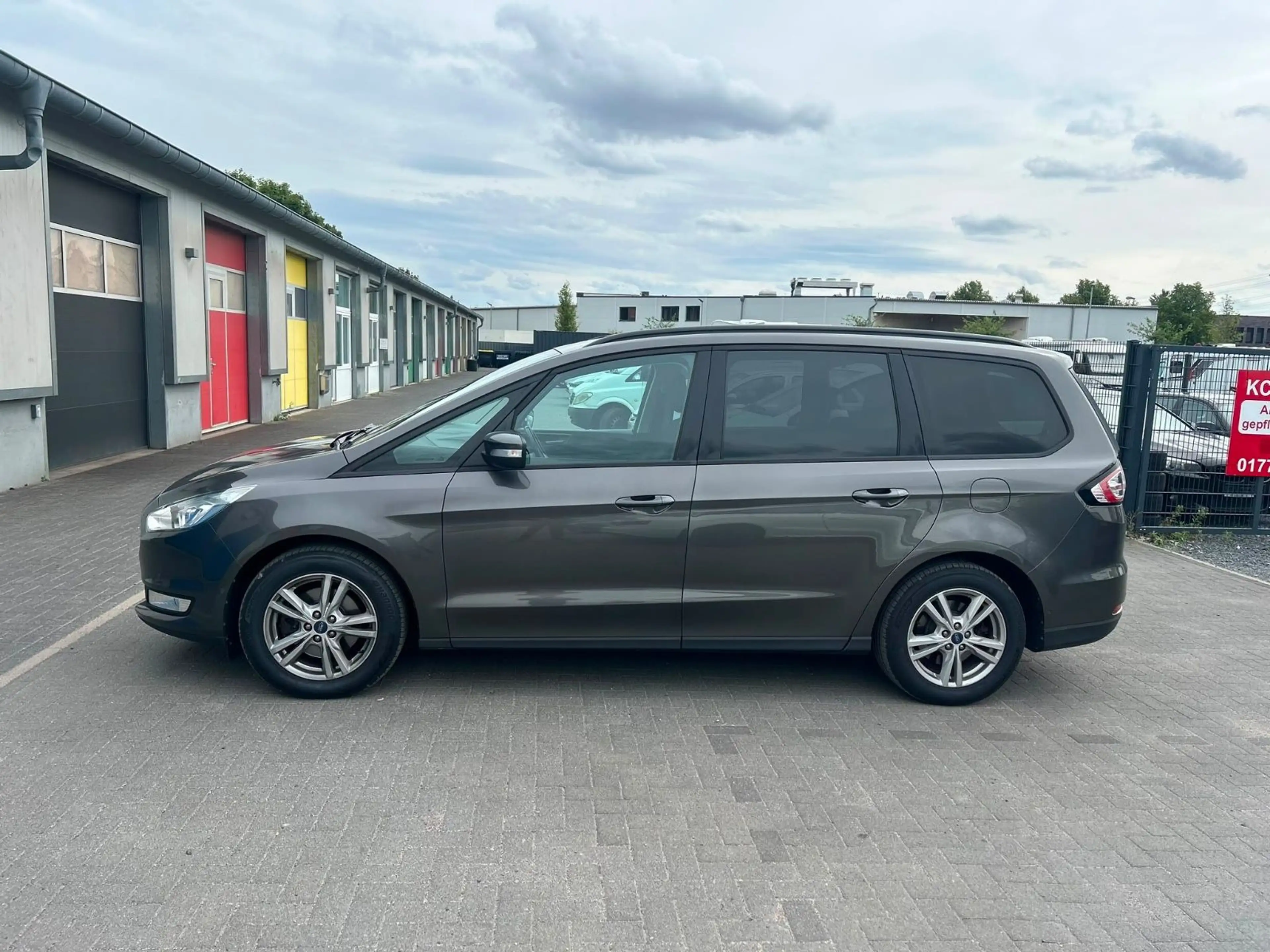 Ford Galaxy Business*7SITZER*ATM 30TKM* — photo 5