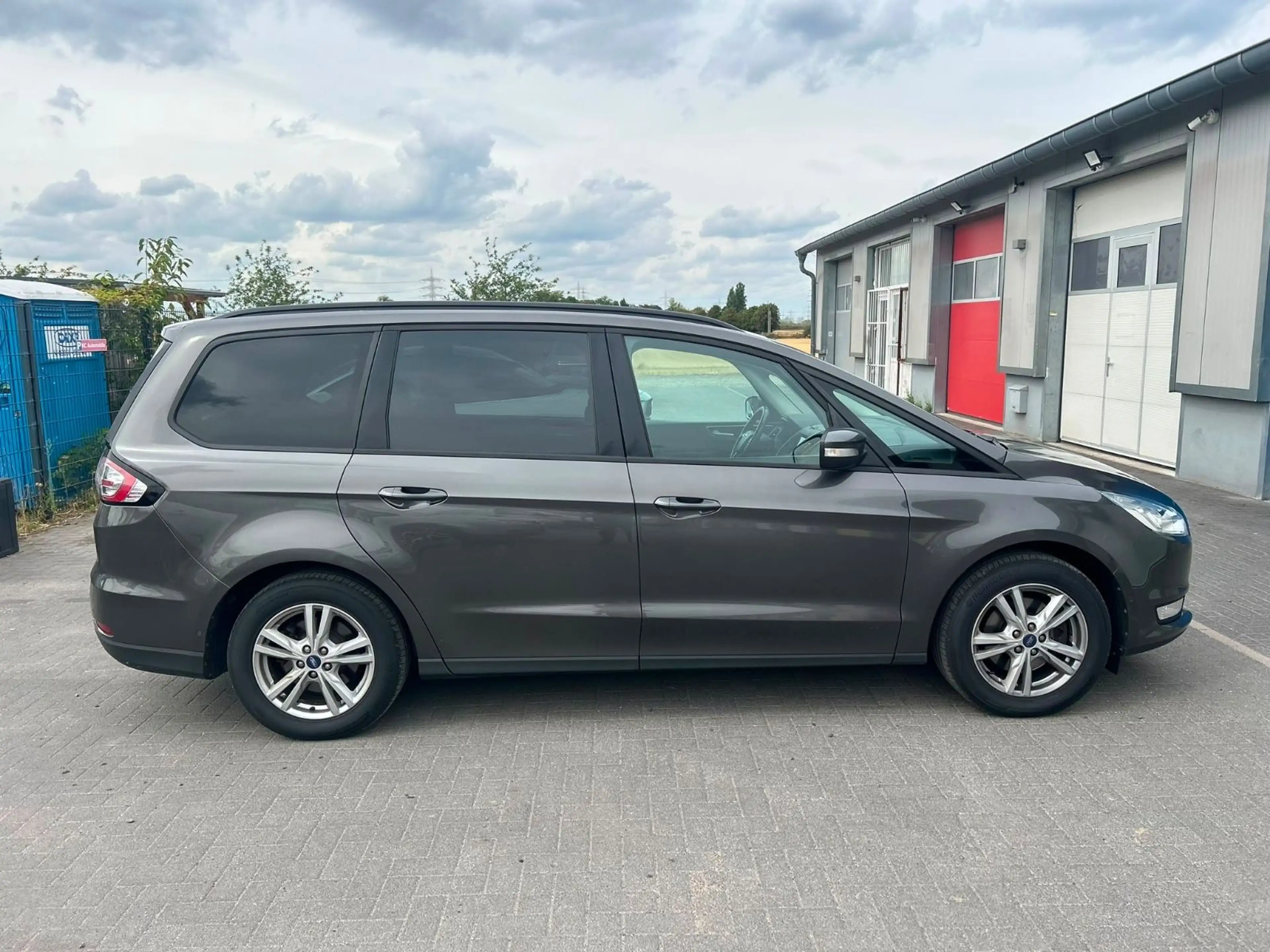 Ford Galaxy Business*7SITZER*ATM 30TKM* — photo 4