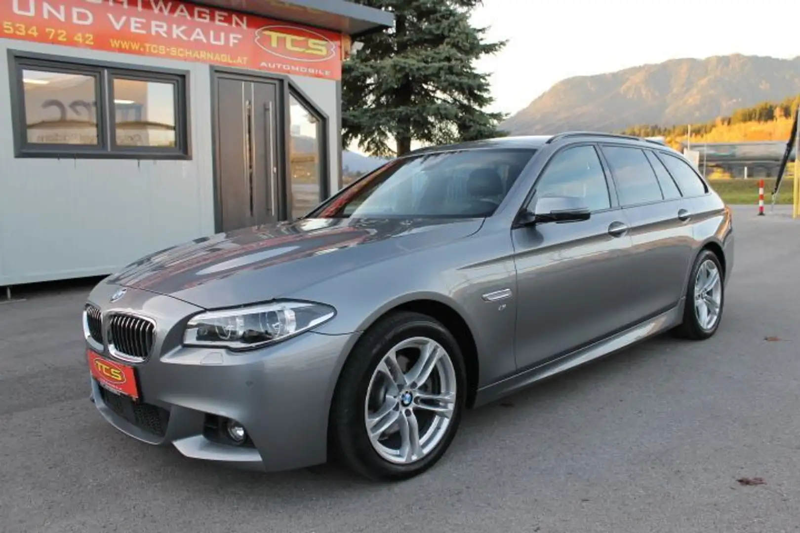 BMW 520 5er-Reihe Kombi Allrad Diesel xDrive*M-Paket*** Gris - 1