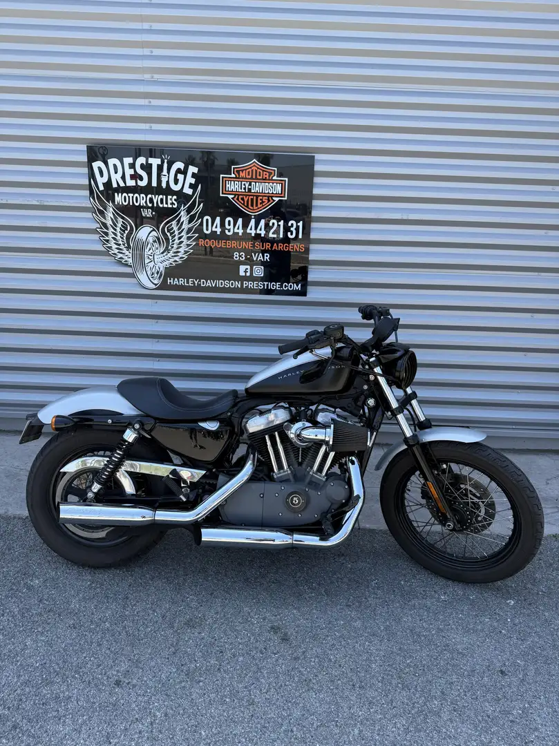 Harley-Davidson Sportster Noir - 1