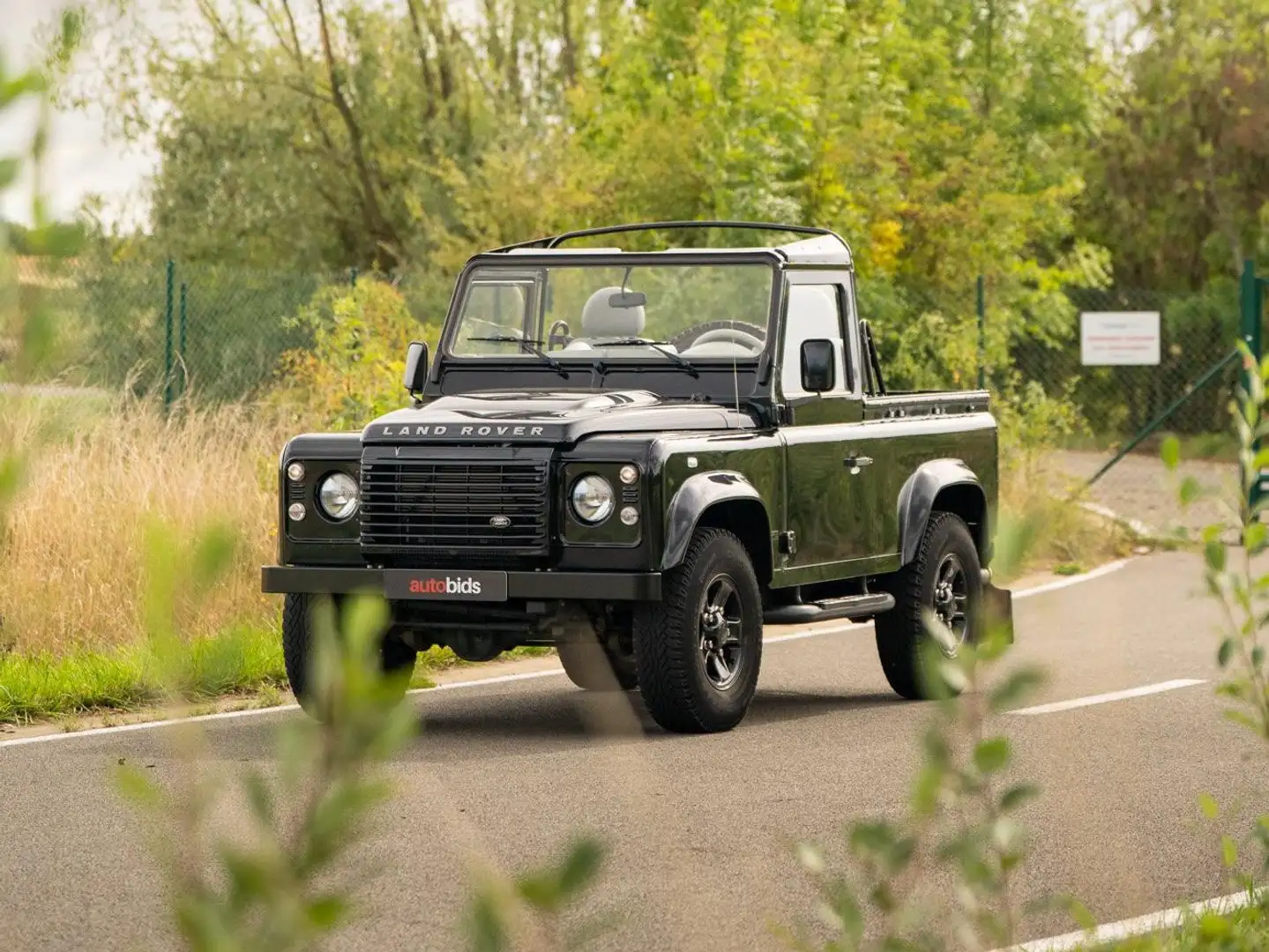 Land Rover Defender 90 Soft-Top Overland.Black Edition.Nr45 of 80 Negro - 1
