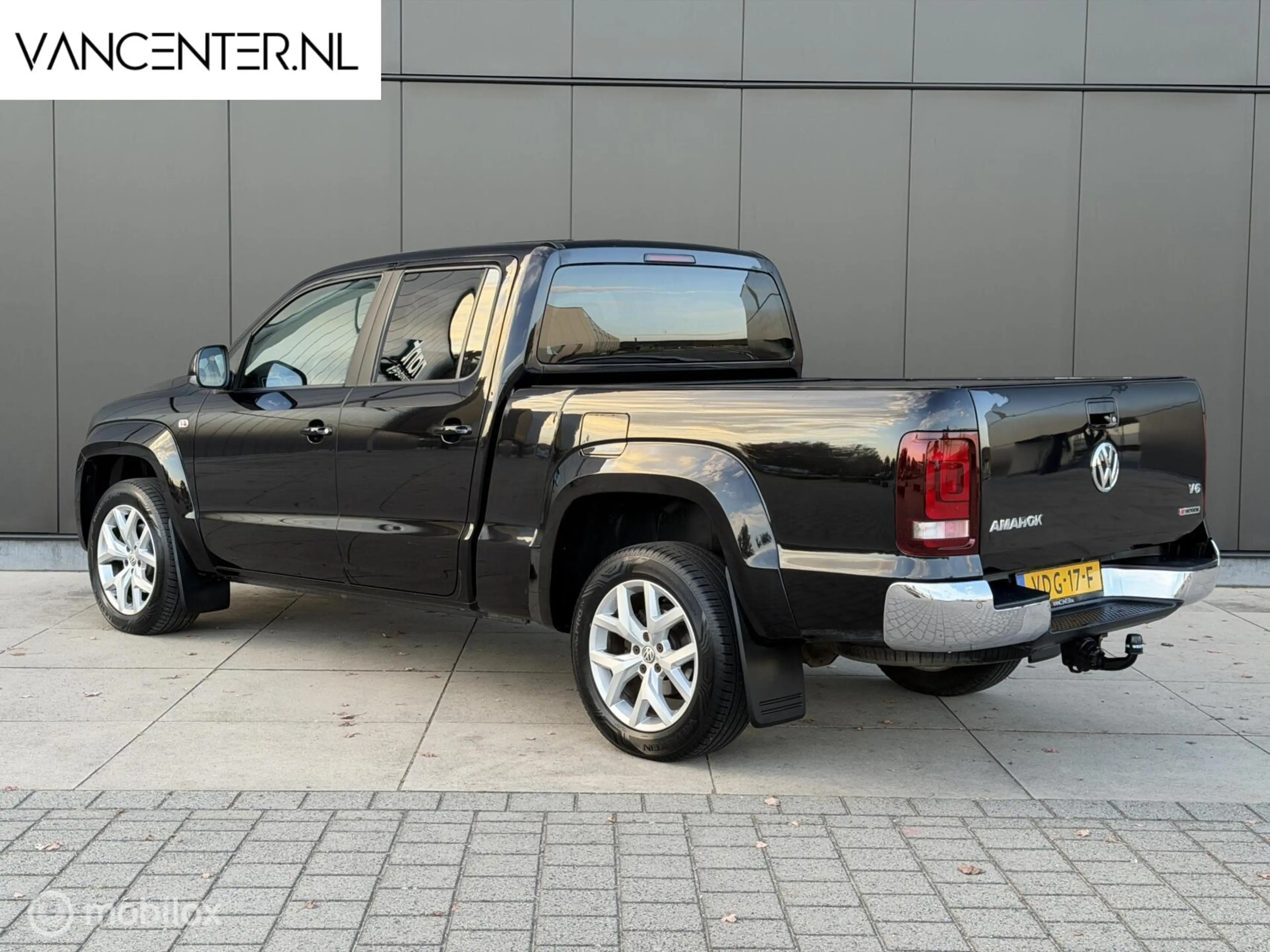 Volkswagen Amarok 5 pers. 3.0 V6 TDI 4Motion DC Highline LED — photo 21