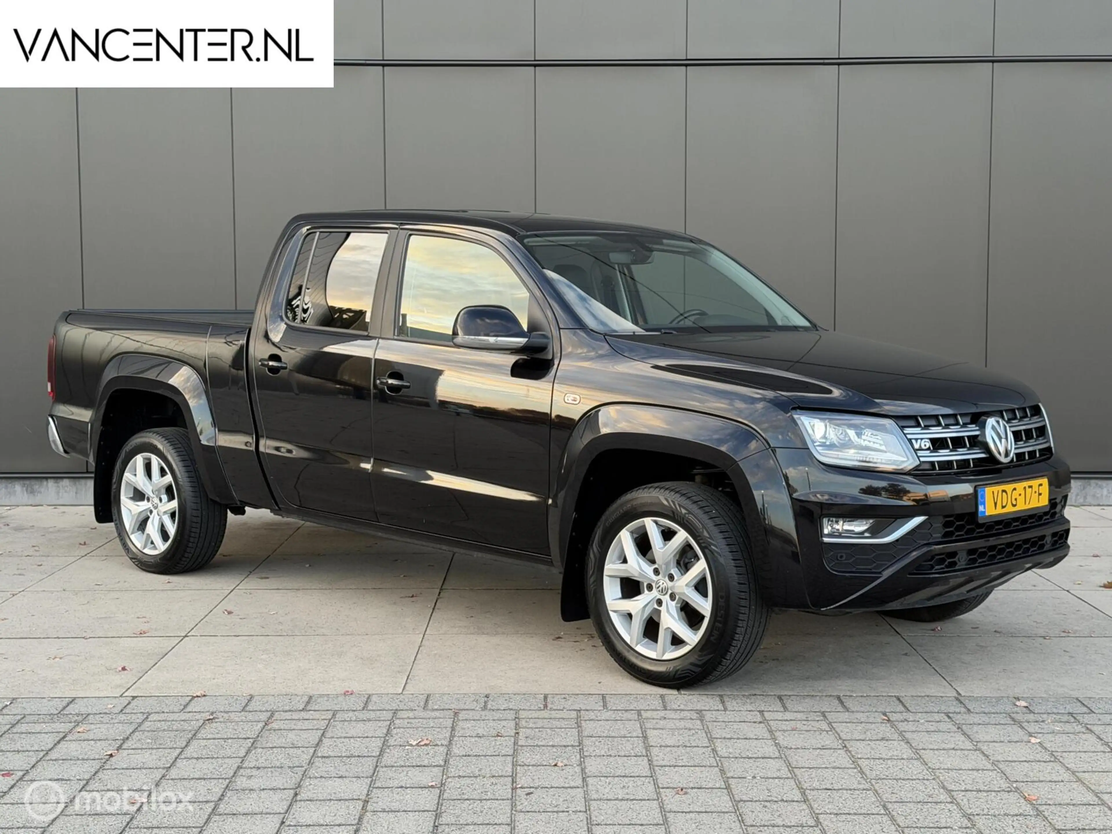 Volkswagen Amarok 5 pers. 3.0 V6 TDI 4Motion DC Highline LED — photo 19