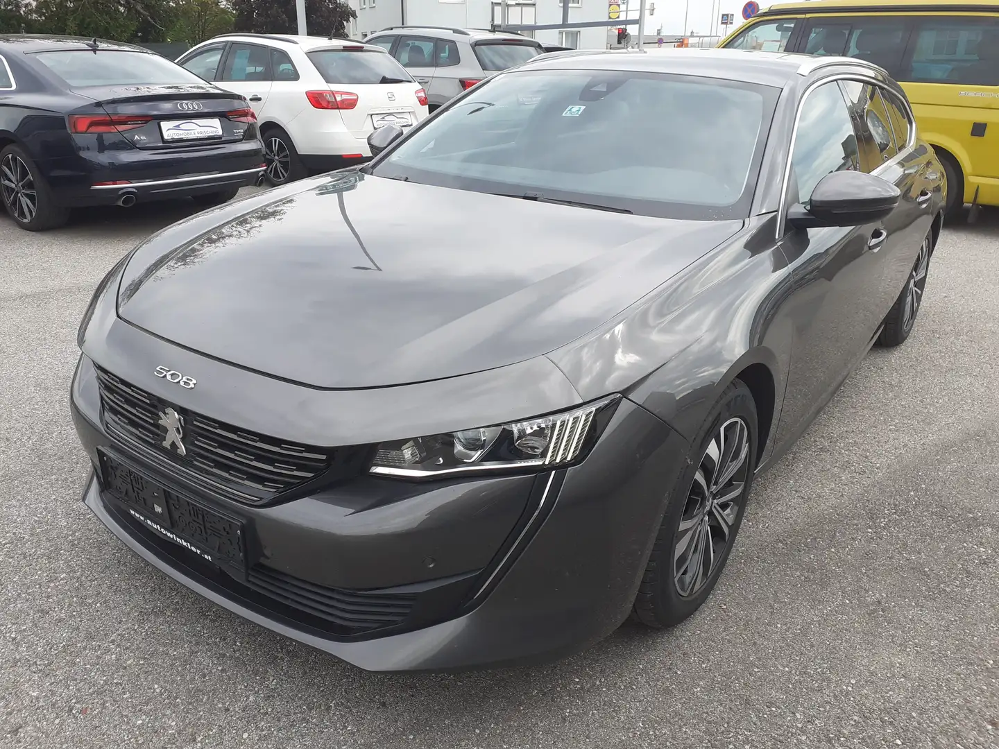 Peugeot 508 SW 1,5 BlueHDi 130 Allure Aut.*Garan.*NAVI*Kamera* Grijs - 1