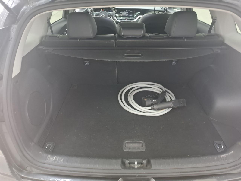Kia e-Niro ExecutiveLine 64 kWh | 65.500 KM | SOH 100% | Pano — photo 9