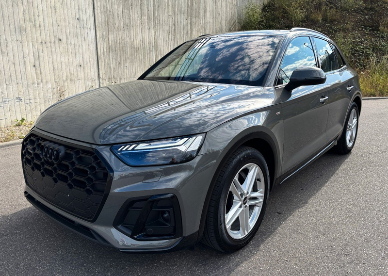 Audi Q5 40 TDI quattro S line,Air Susp.,LED,SHZ,