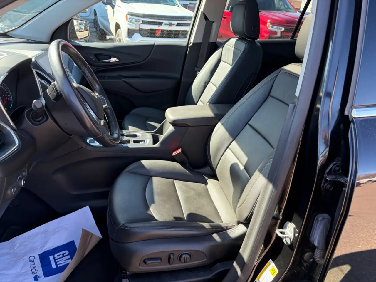 Chevrolet Equinox снимка Chevrolet Equinox